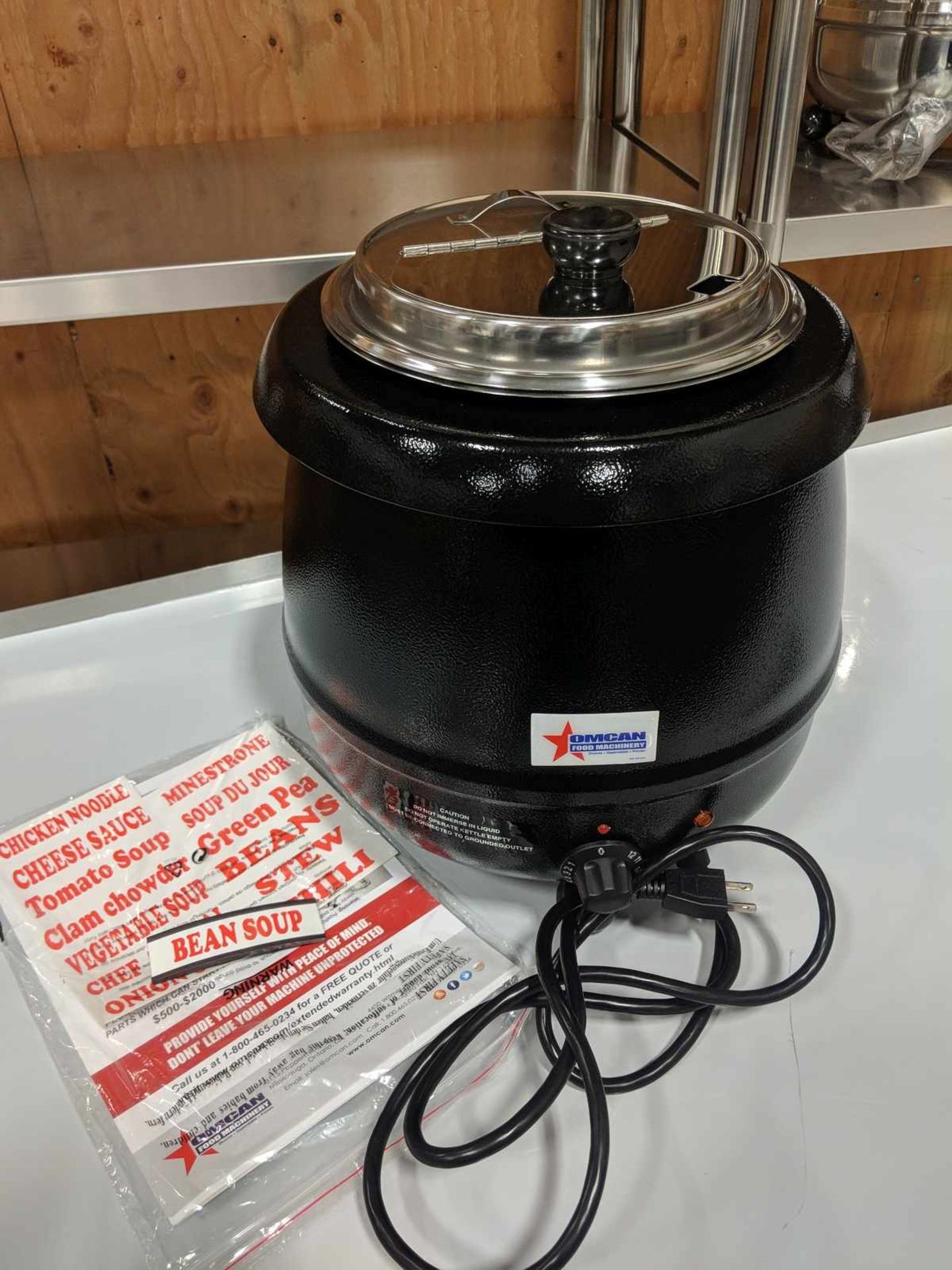 10L Black Soup Kettle with Stainless Lid - Image 3 of 7