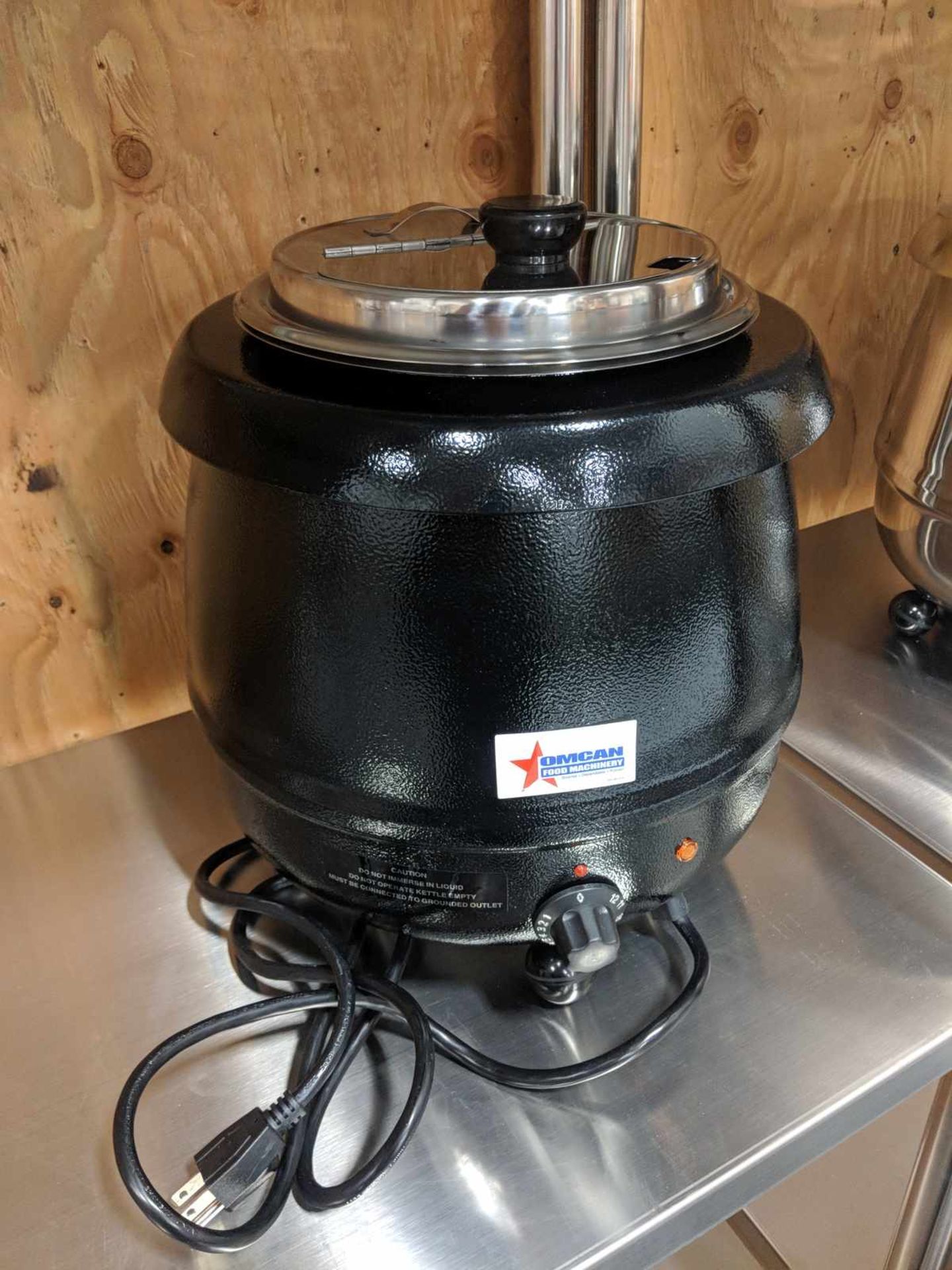 10L Black Soup Kettle with Stainless Lid