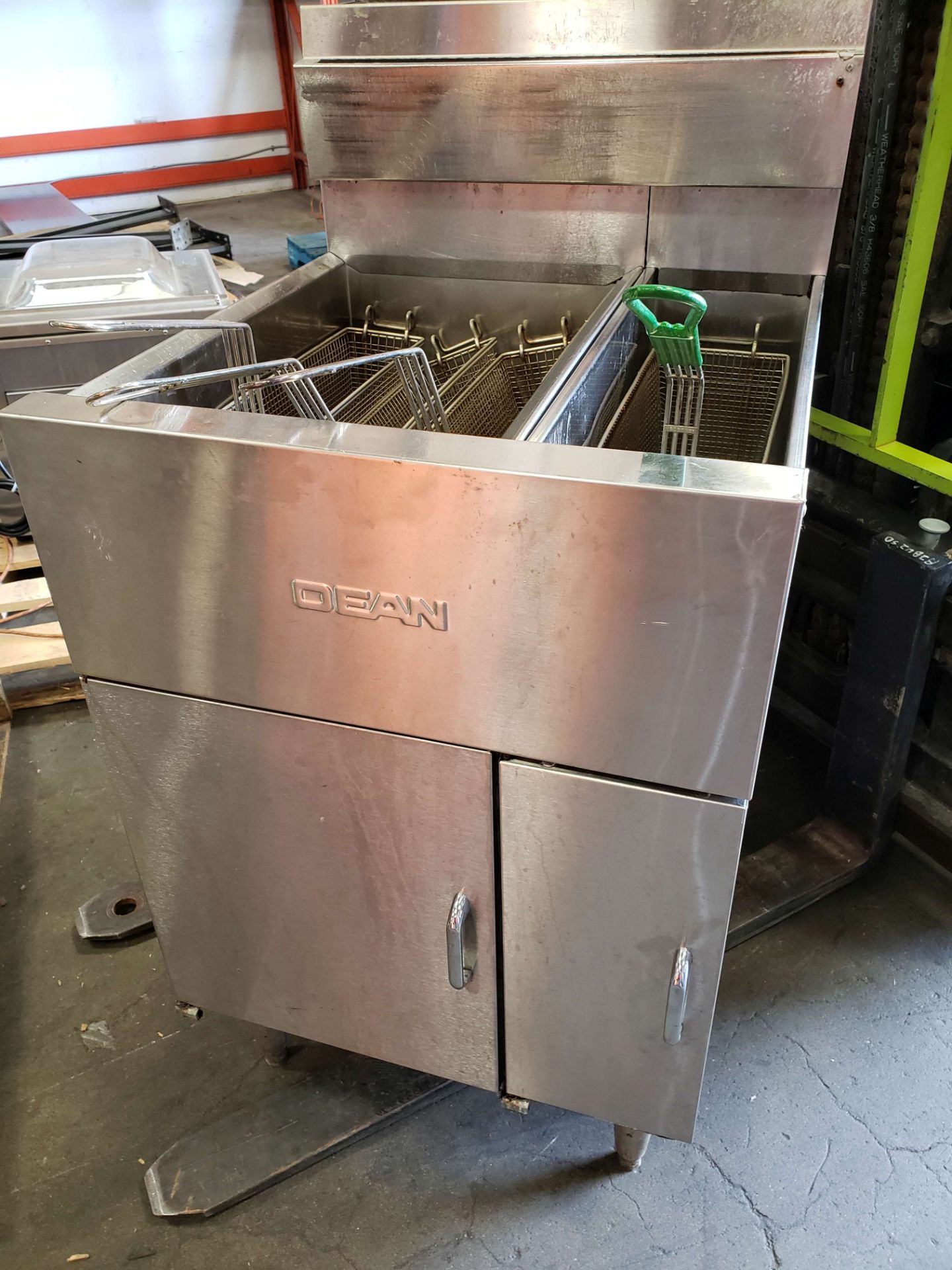 Dean Stainless Commercial Deep Fryer - Model SMS5020GNS - Natural Gas