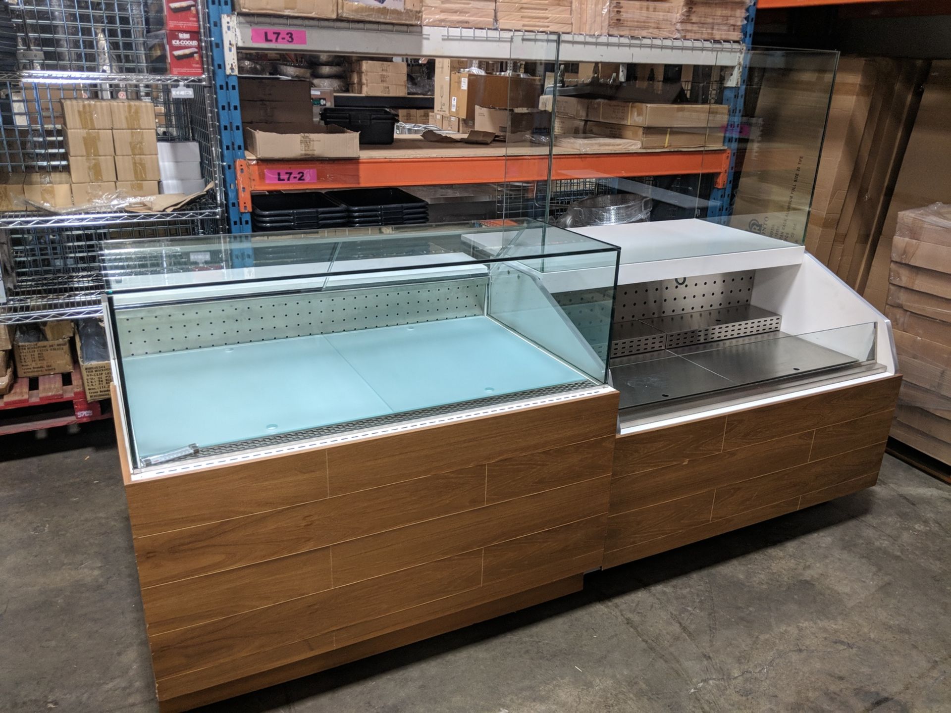 Arctica 51" Custom Refrigerated Display Case - Image 5 of 10