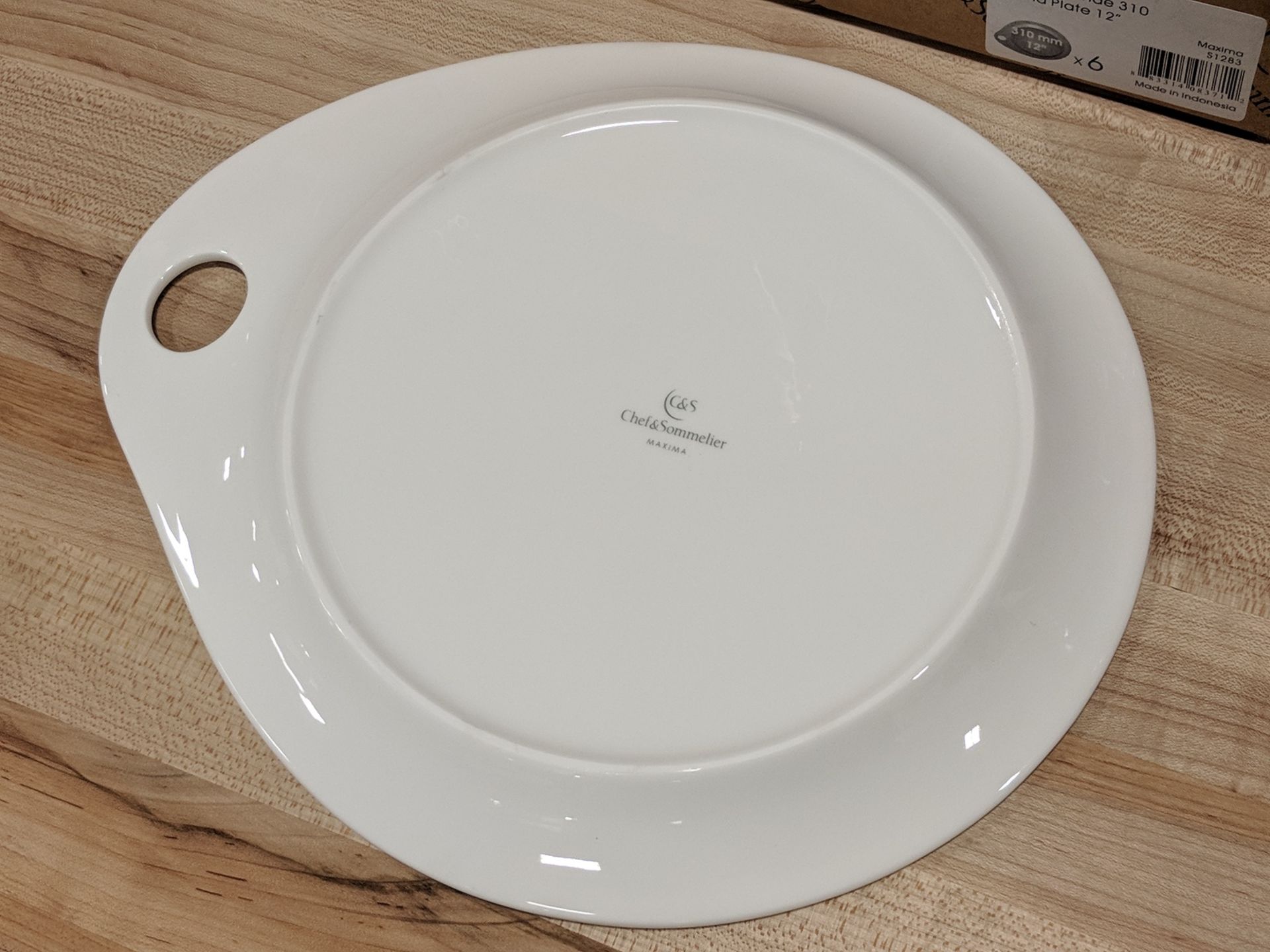 12" White Porcleain Caracter Plates, Arcoroc "Maxima" S1283 - Lot of 6 - Image 2 of 3