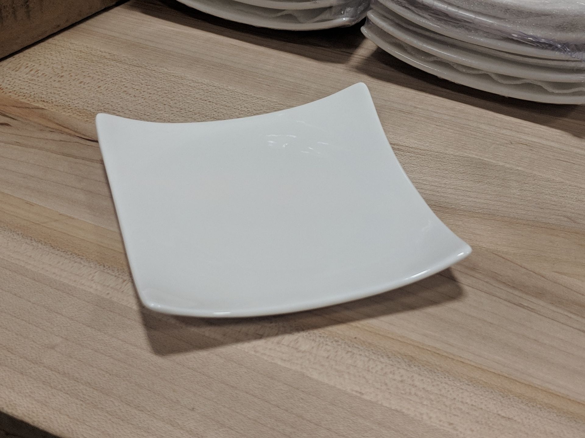 3-3/4" White Porcelain Square Appetizer Plates, Arcoroc R0737 - Lot of 24 (1 Case)