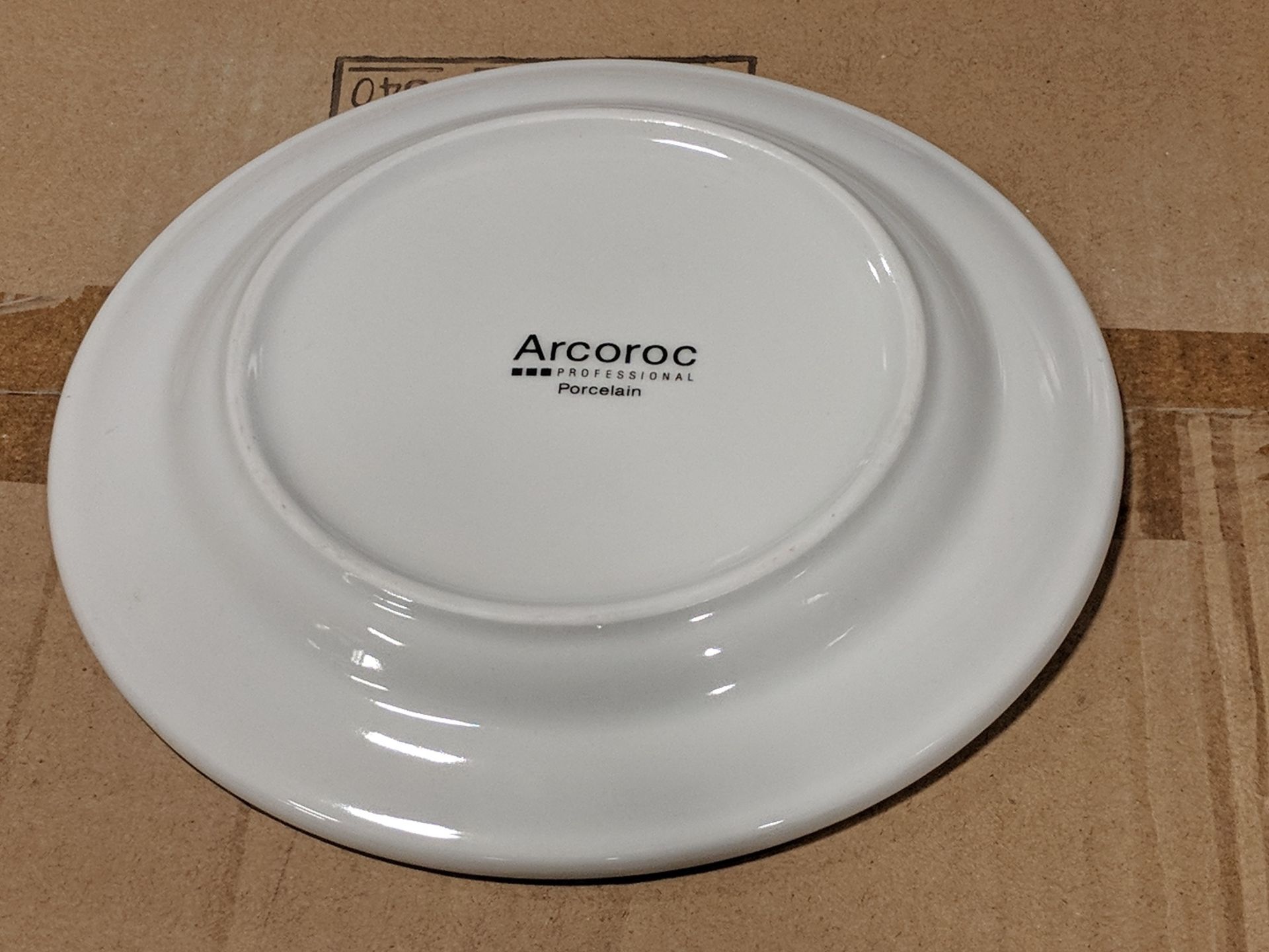 7" White Porcelain Plates, Arcoroc FF414 - Lot of 36 - Image 3 of 3