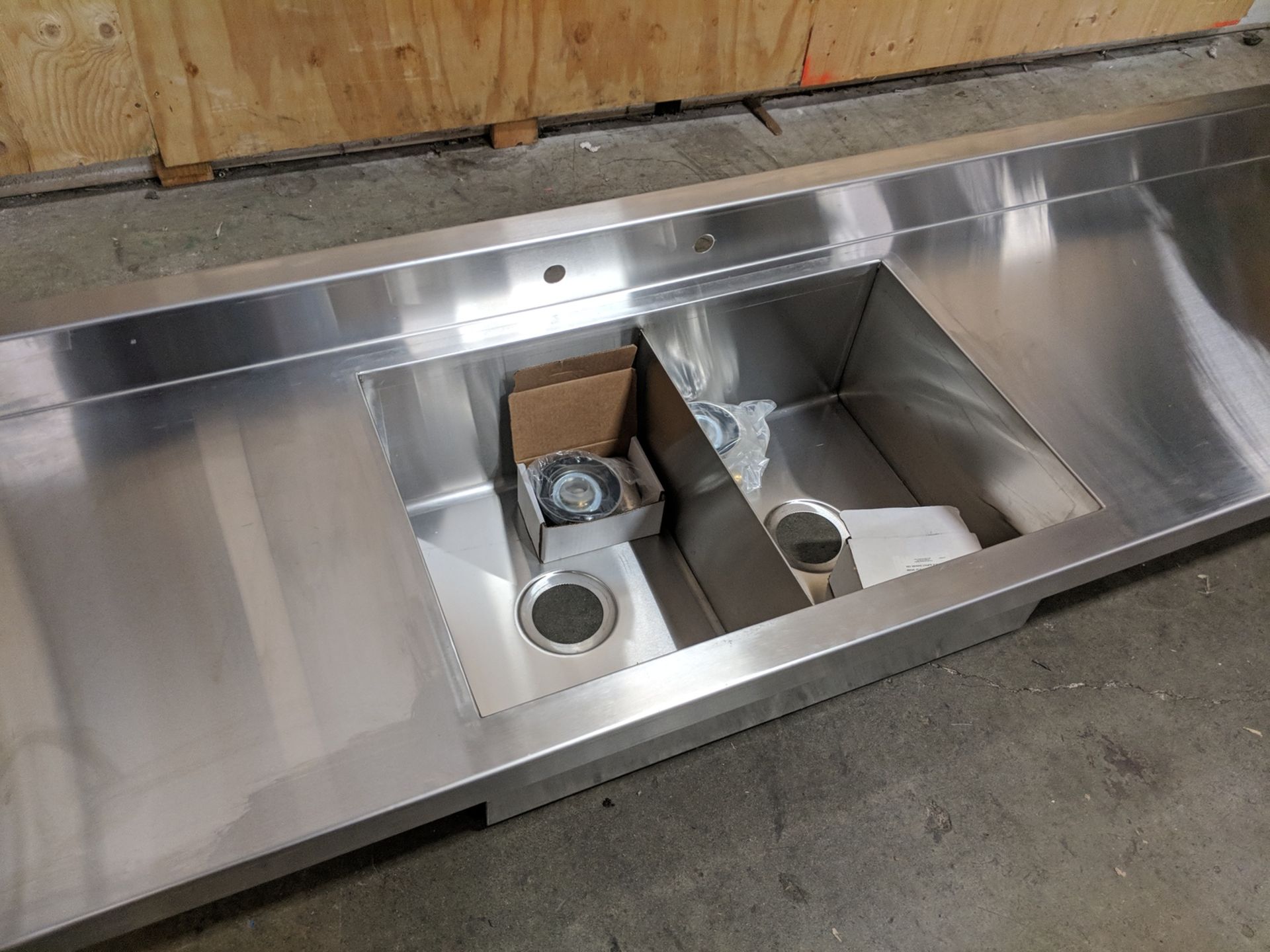 24" x 90" Custom Sink and Tabling, Fully Welded with Drains - Image 2 of 9