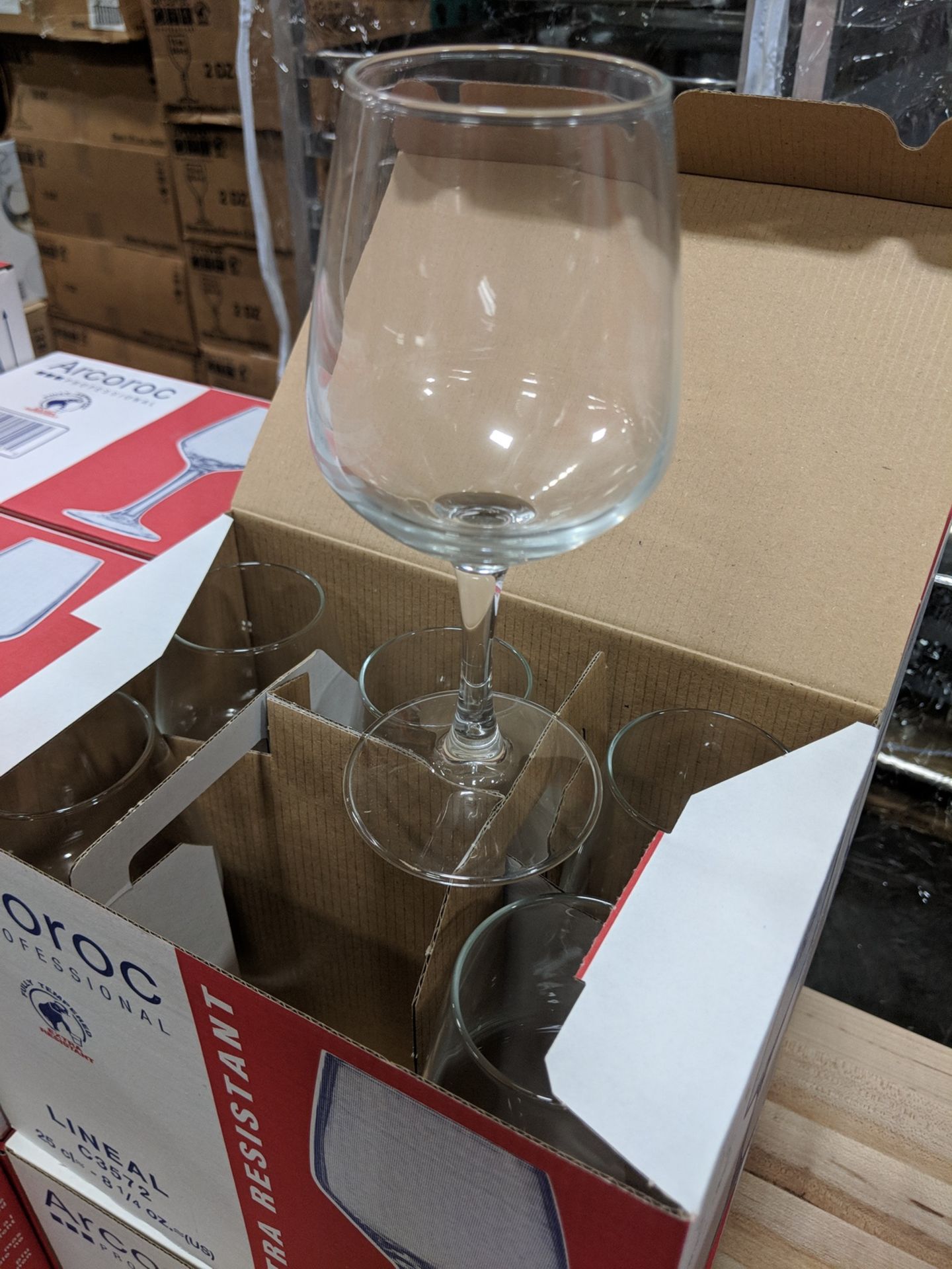 8.25oz/250ml Wine Glasses, Arcoroc Lineal C3572 - Lot of 24 - Image 2 of 4