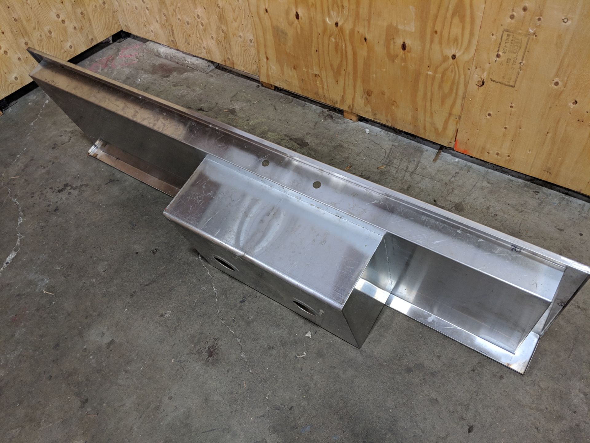 24" x 90" Custom Sink and Tabling, Fully Welded with Drains - Image 9 of 9