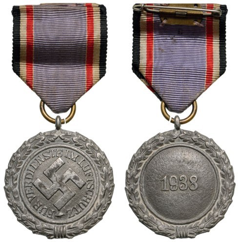 Air Defense Long Service Decoration, 2nd Class Silver Medal for 8 Years Service, instituted in 1938