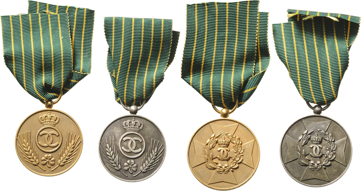 Medal of Agricultural Merit, 1st Model, Set 1-2 Classes, instituted in 1932 - Image 2 of 2