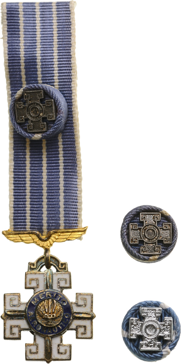 ORDER OF AERONAUTICAL MERIT - Image 5 of 12