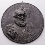 Large cast iron medallion about Henri IIII and Marie de Medicis
