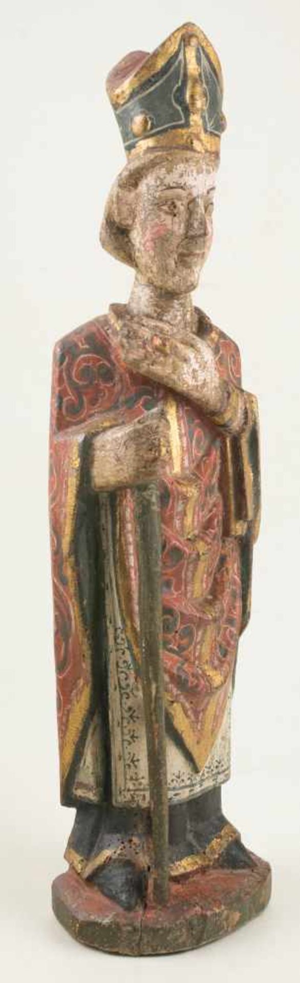Bishop. Carved, gilded and polychromed wooden sculpture. Gothic. Circa 1300.Bishop. Carved, gilded - Bild 2 aus 4