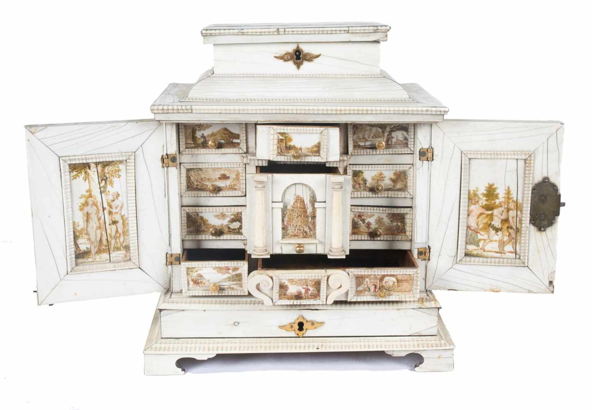 An important german wooden chest covered in ivory and painted ivory with gilded bronze fixings. - Bild 7 aus 14