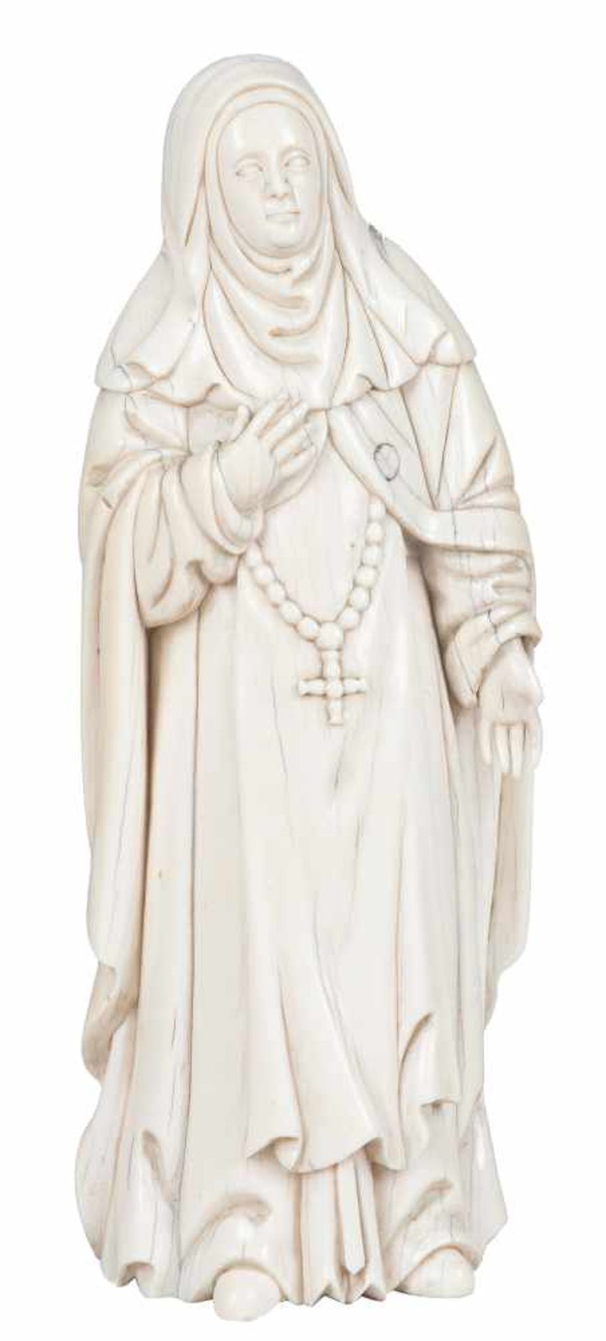 "Saint" Sculpted ivory figure. Colonial. Philippine-Hispanic. 18th century.29.5 x 11 x 9.5 cm.