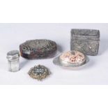 Set of five silver objects:Small chest in silver filigree. Goa 19th century, a little box in