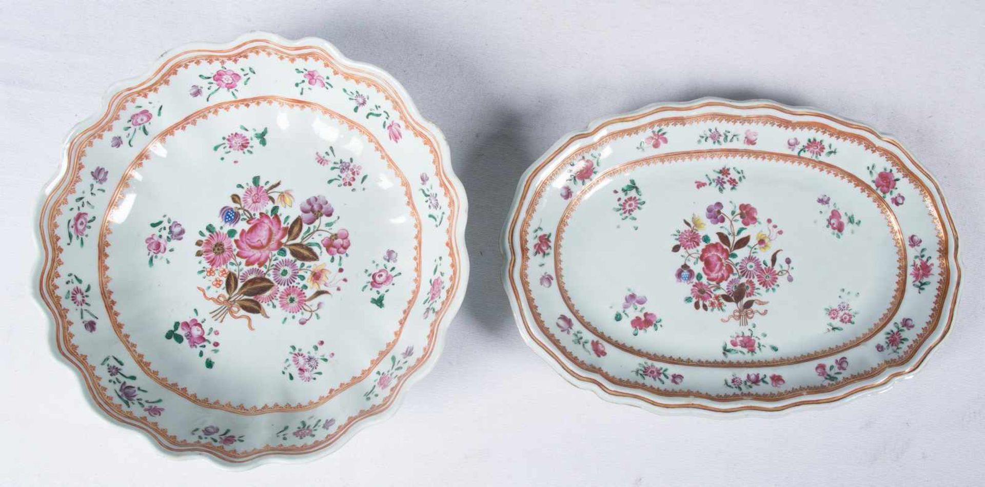 Set of five pieces from a Chinese porcelain tableware set for the East India Company. Famille - Bild 3 aus 6