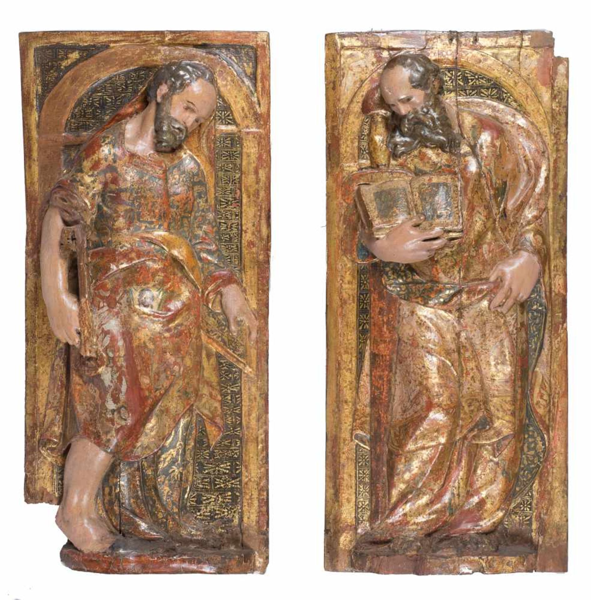 "St. Peter and St. Paul". Pair of carved, gilded and polychromed wooden reliefs. Spanish School.