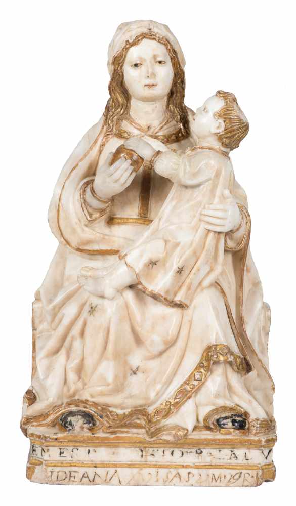 "Virgin in Majesty" (Sedes Sapientiae)". Alabaster sculpture with gilt and polychrome residue. - Image 4 of 11