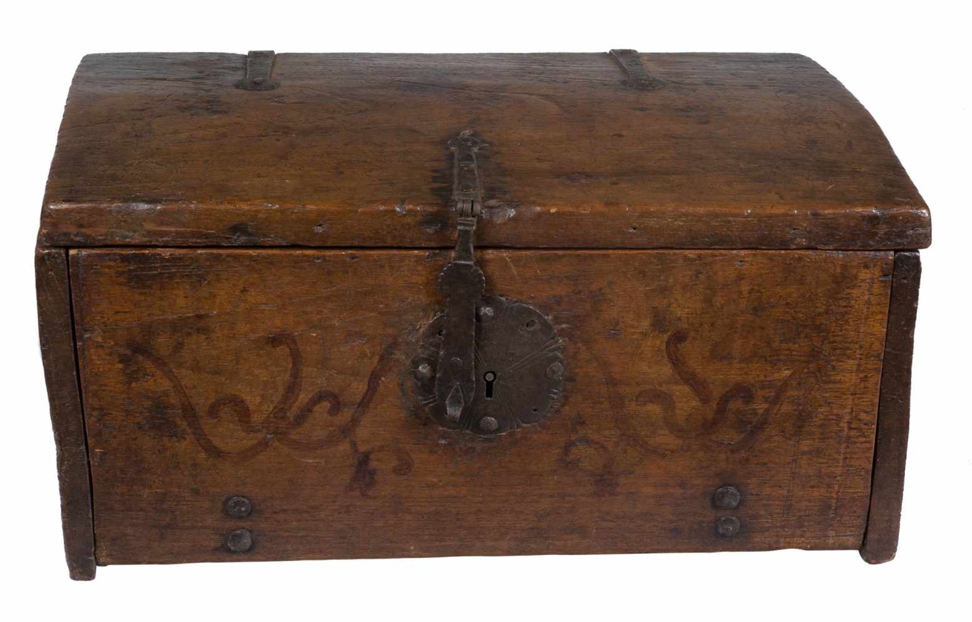 Carved and polychromed wooden chest with iron fittings. Colonial. Mexico or Colombia. 17th century. - Bild 6 aus 6