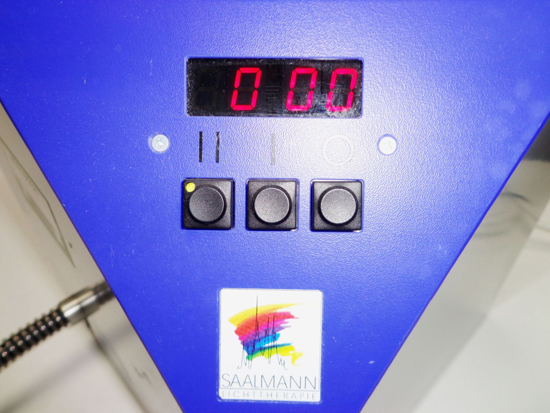 SAALMANN cup cube (Concentrated Ultraviolet Phototherapy), S/N 0608-27-99. - Image 2 of 4