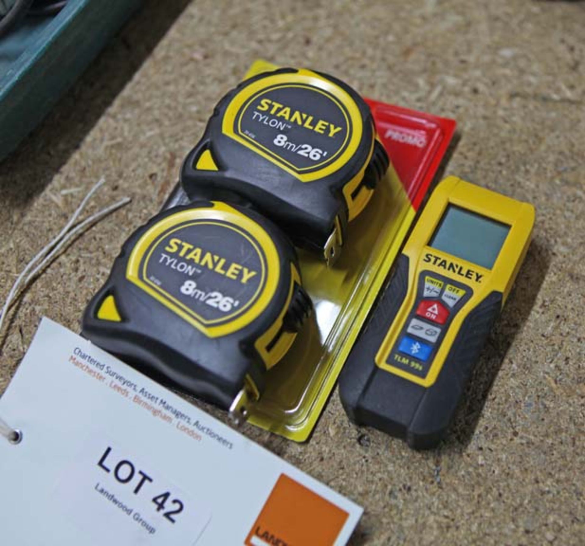 STANLEY Laser measure and 2 new 8m tape measures