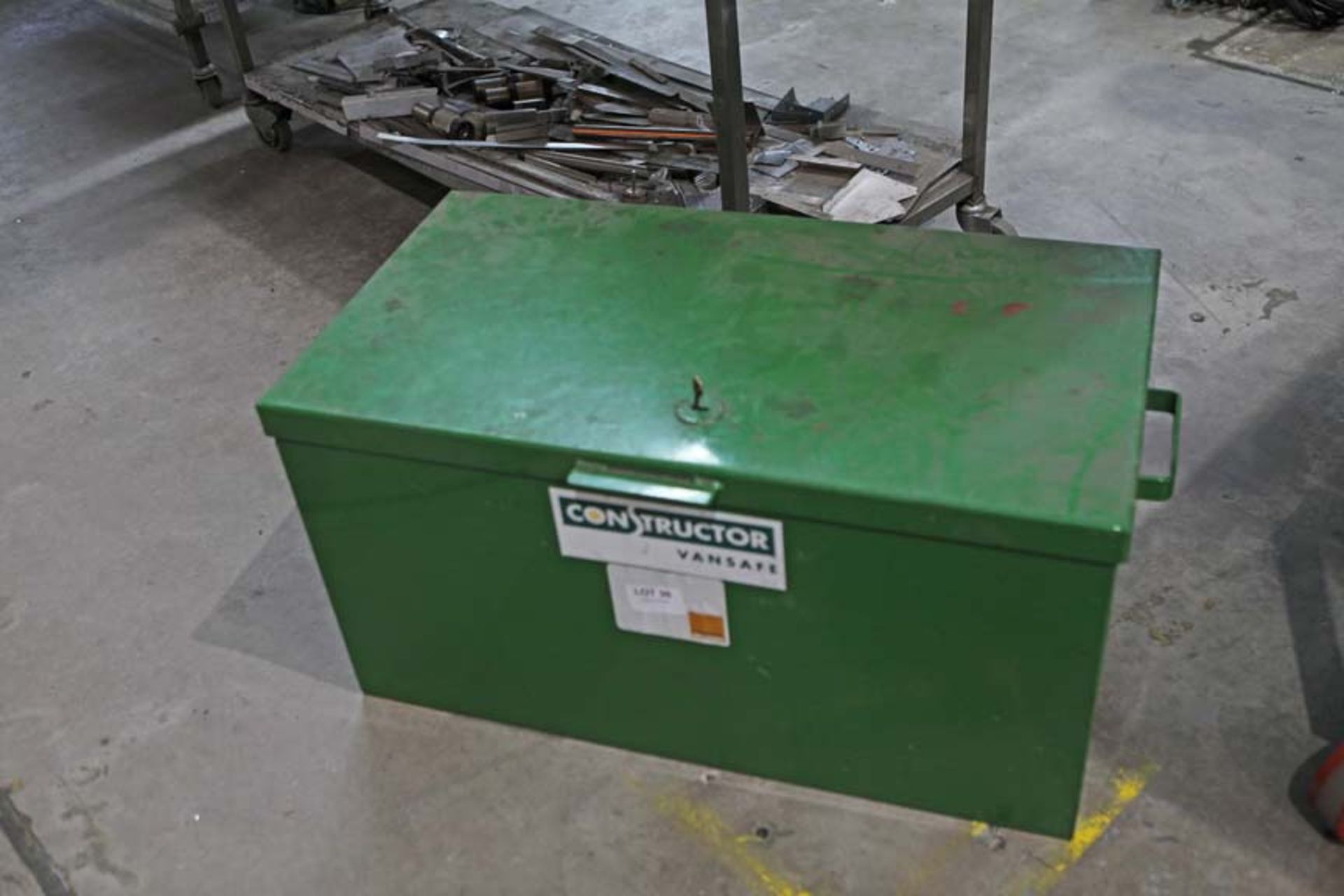 Constructor Van Safe' Steel Site Box with lockable lid 900 wide