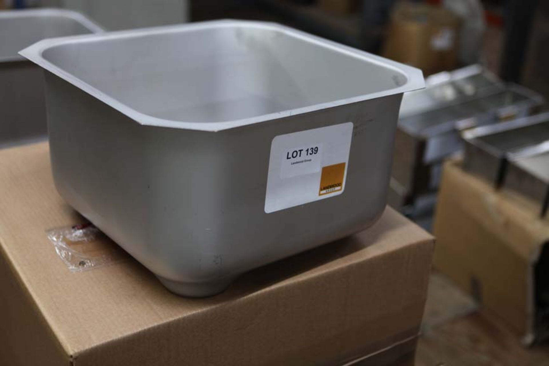 7 Aluminium Commercial sink bowls 440 x 440