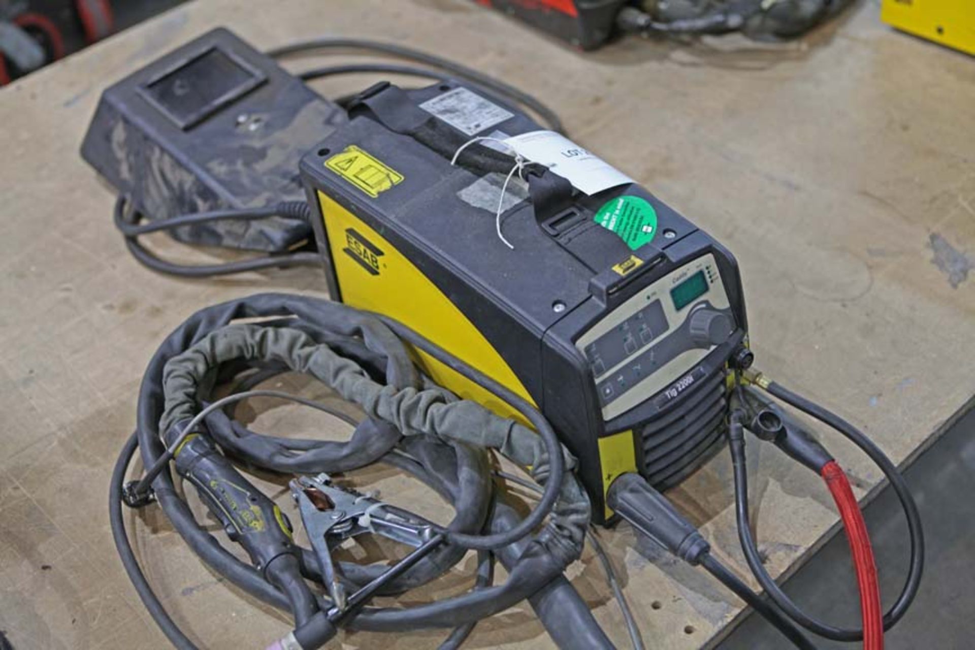 ESAB 22001 TIG Welder - Image 2 of 2