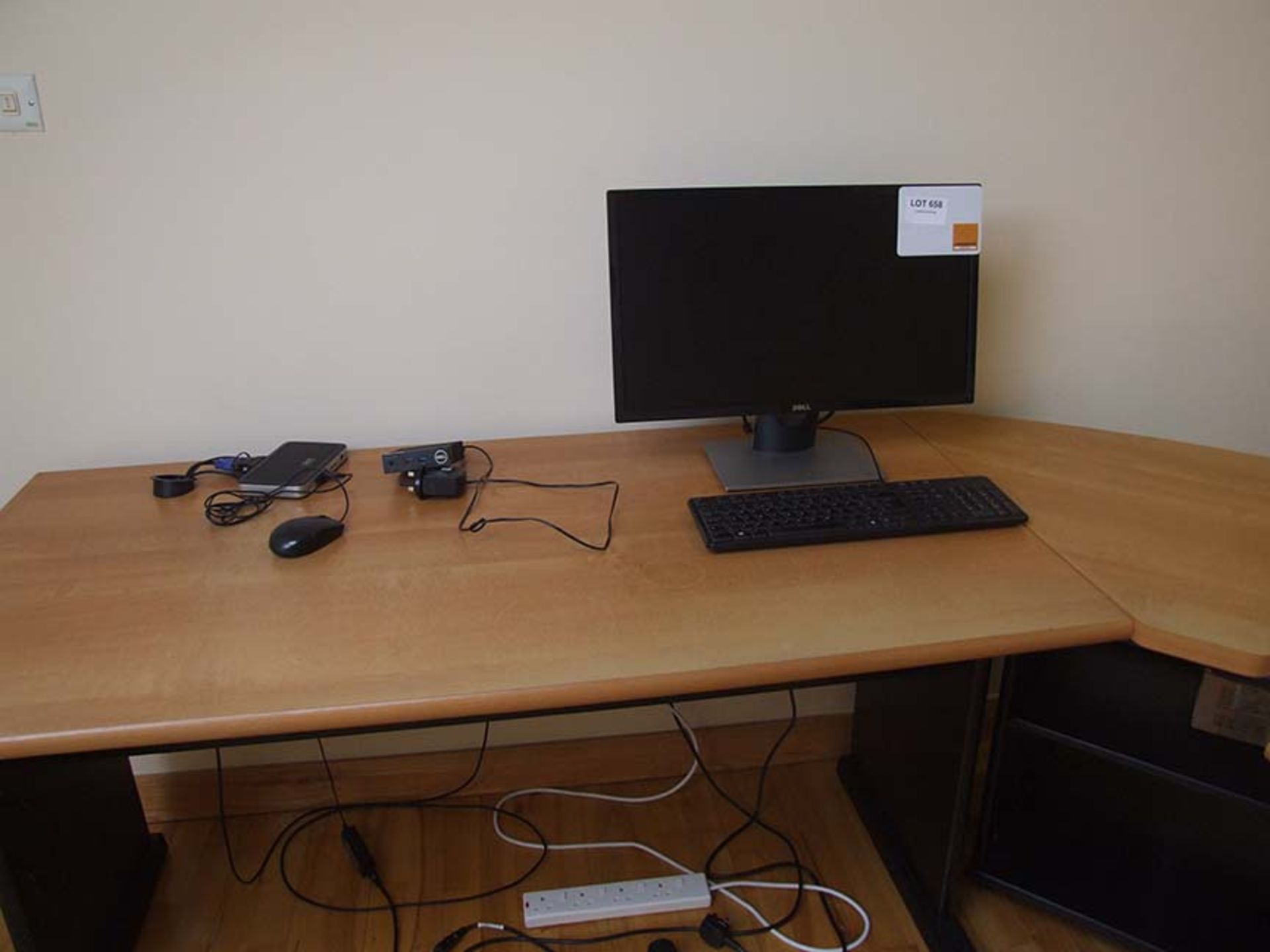 5 DELL thin client terminals with 2 DELL 21" monitors