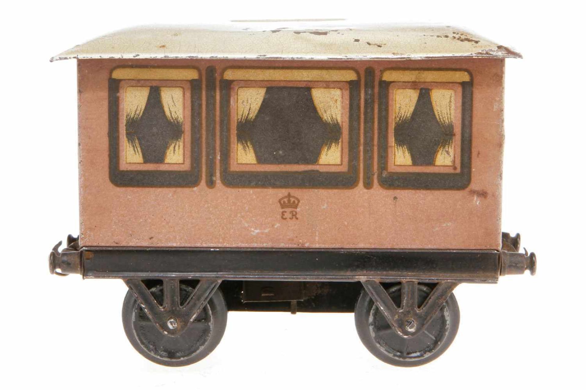 ER Wagen als Spardose, S 1, uralt, Stirnseiten beschriftet mit "The Railway Saloon of H. M. King