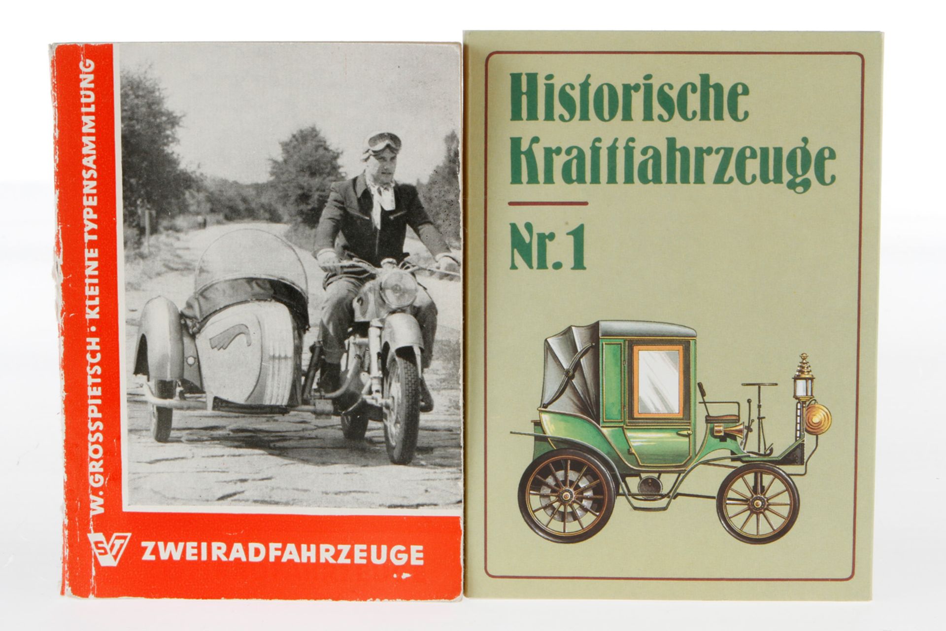 2 Hefte, 1 x "Historische Kraftfahrzeuge Nr. 1" mit 12 Karten in Sammelmappe Nr. 323, Planet-
