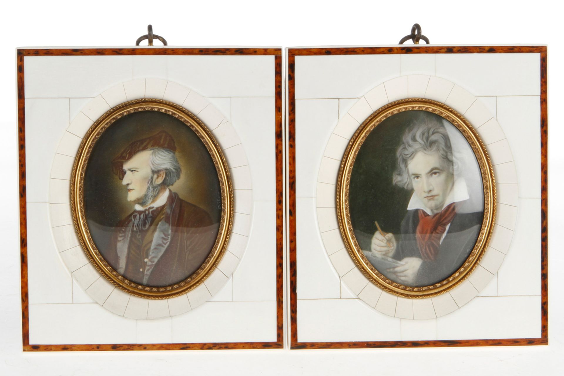 2 Miniaturen auf Elfenbeinplatte, handgemalt, Beethoven und R. Wagner, Signatur Bezeichnung nach