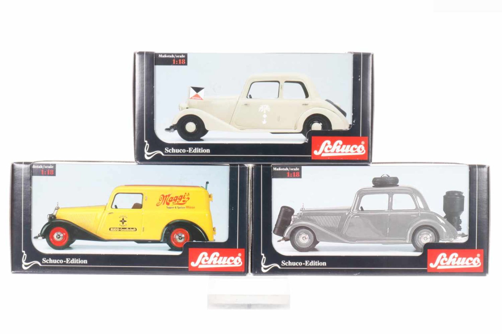 3 Schuco Autos, Nr. 00053, 00036 und 00052, Maßstab 1:18, je mit Schlüssel, Kleinzubehör und