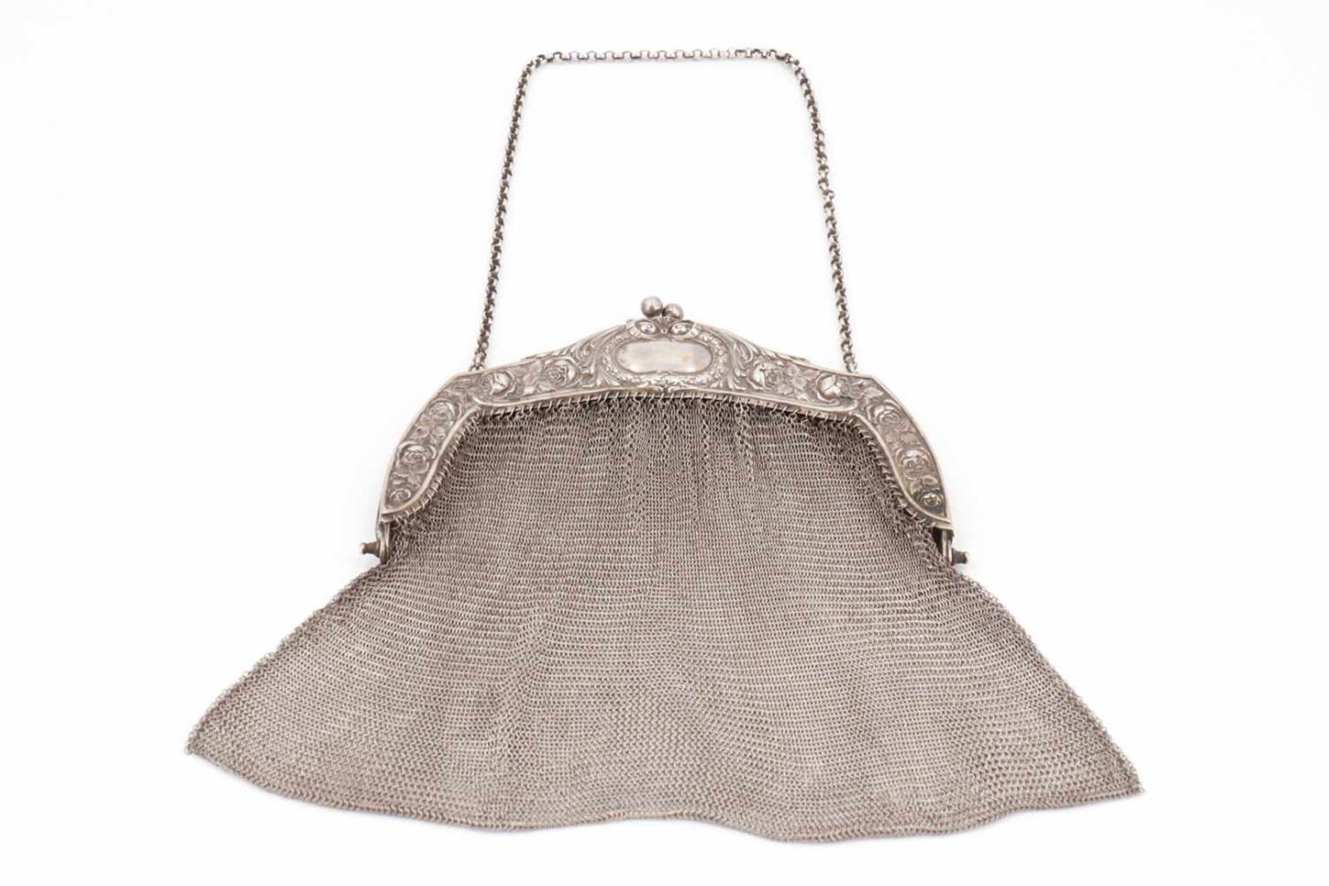 Silber-Handtasche, um 1900, Montur gestempelt 800, Breite 18 cm, minimalste Fehlstellen