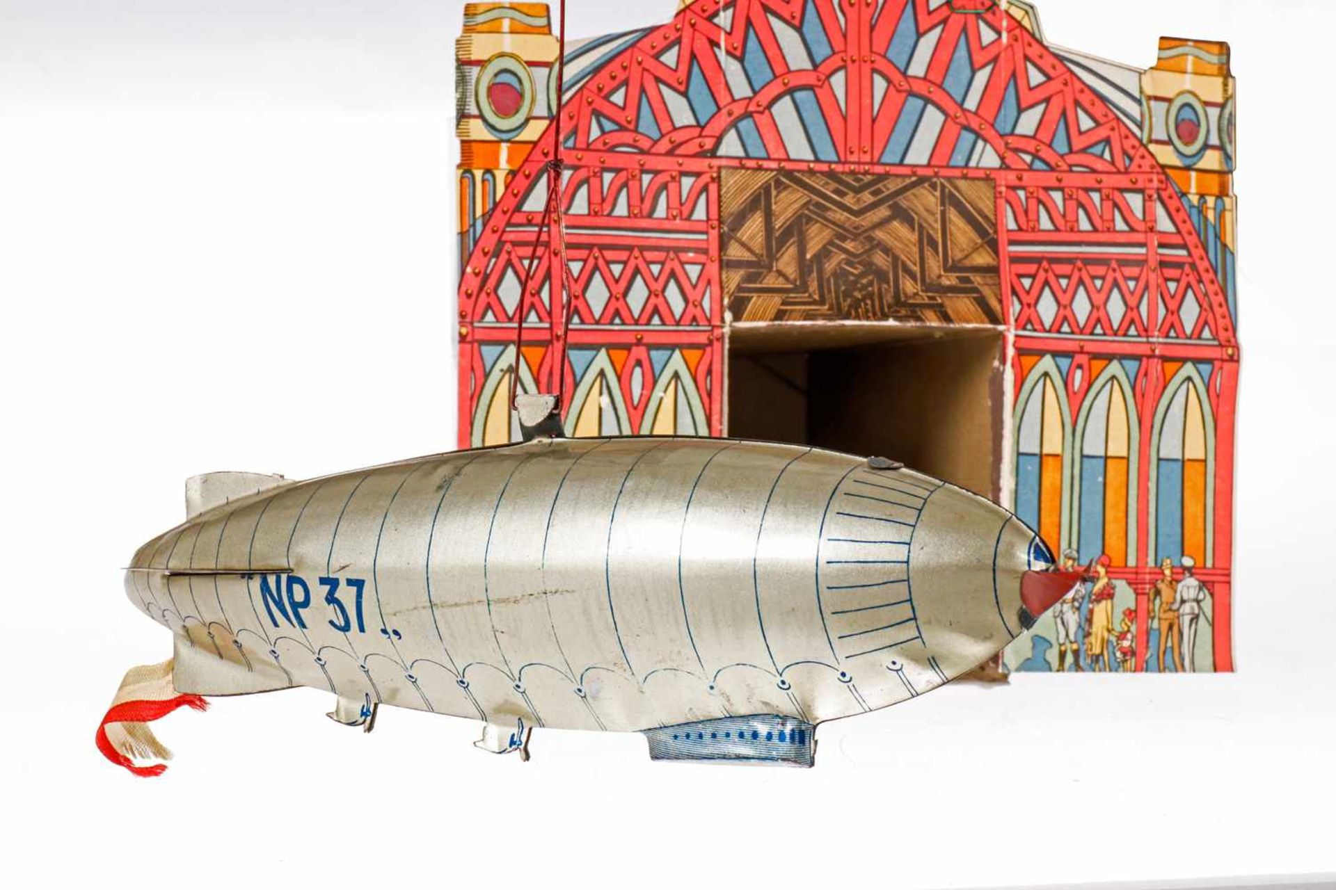 Cardini Zeppelin-Karussell, mit Flugzeug I-AZDA "Aero Espresso" Nr. 3 und 2 Zeppelinen "Roma" und " - Bild 4 aus 5