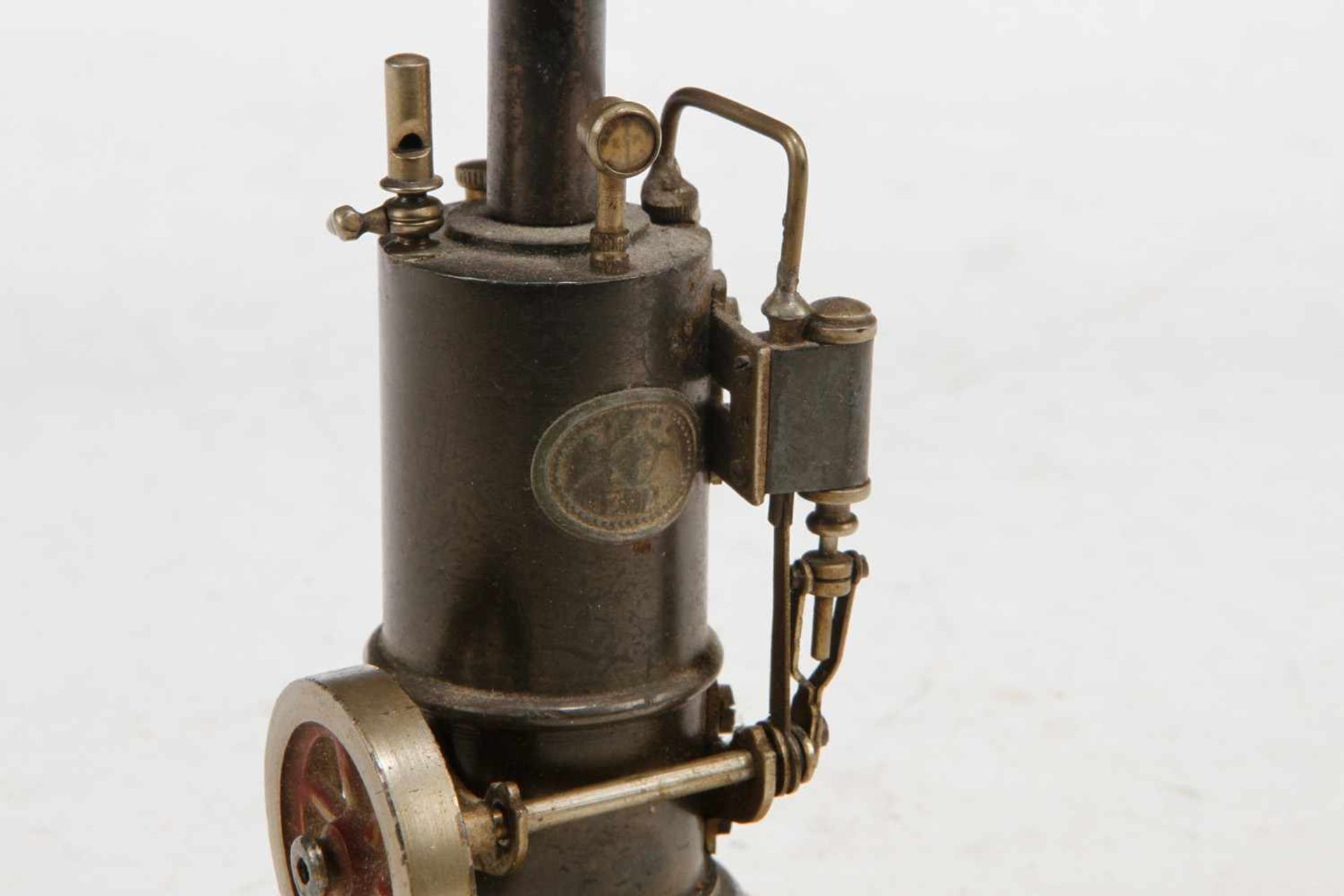 Plank Miniaturmodell einer stehenden Dampfmaschine, als Zigarrenabschneider, alles beweglich, auf - Bild 2 aus 8