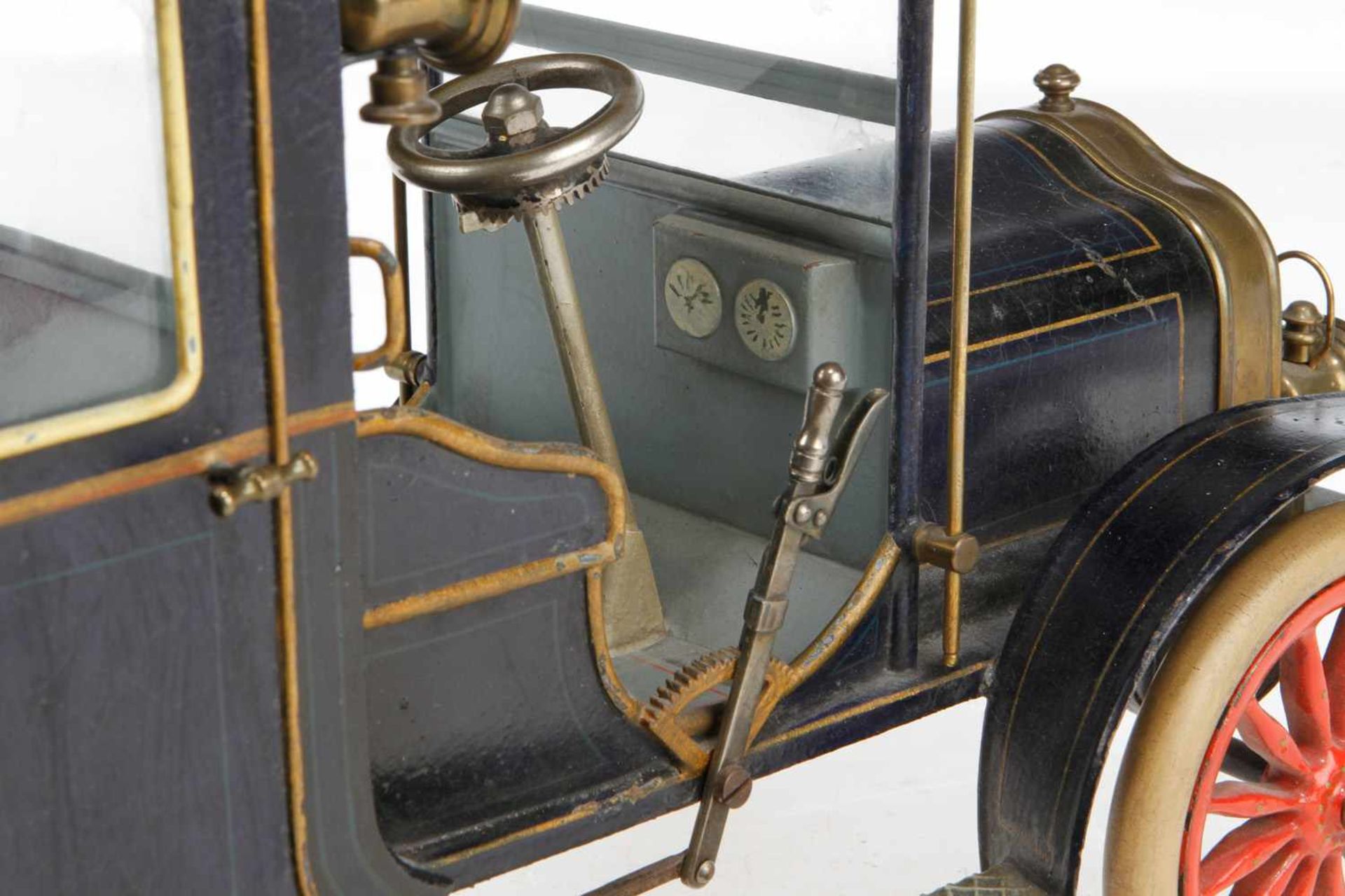 Märklin Automobil-Landaulet 5214/3, um 1909, blau handlackiert, mit Glasfenstern und vorderer - Image 5 of 10