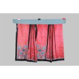 CHINESE EMBROIDERED SILK SKIRT