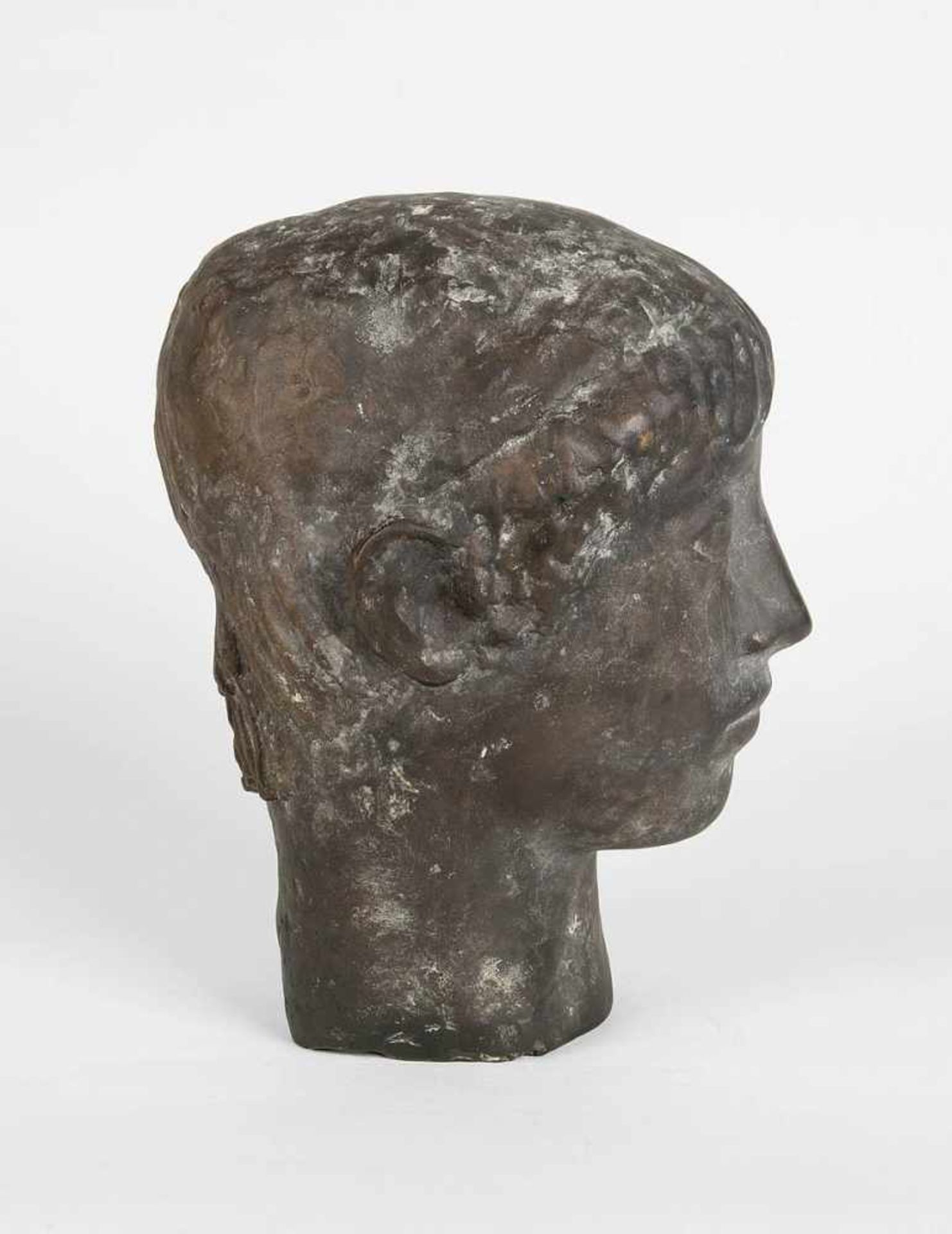 Stadler, Toni(1888 München 1982)Kopf eines Jünglings. Bronze mit schwarzbrauner Patina. 27,3 x 22 - Bild 5 aus 5