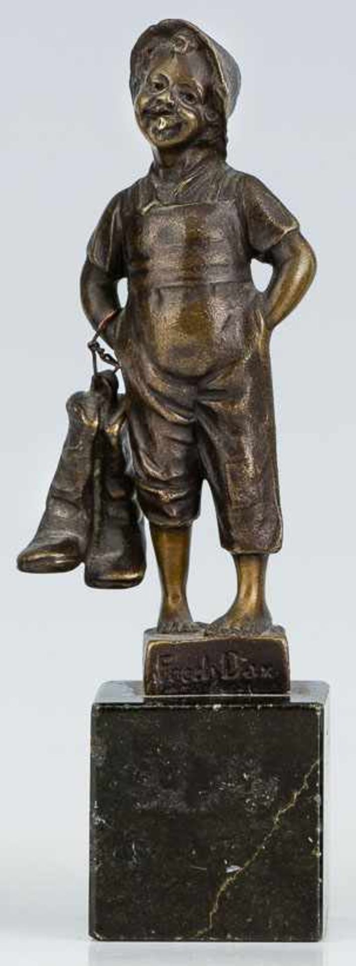 Schmidt-Felling, Julius (Berlin, 1895-1930)FrechdaxKl. Schusterjunge. Bronze, patiniert.
