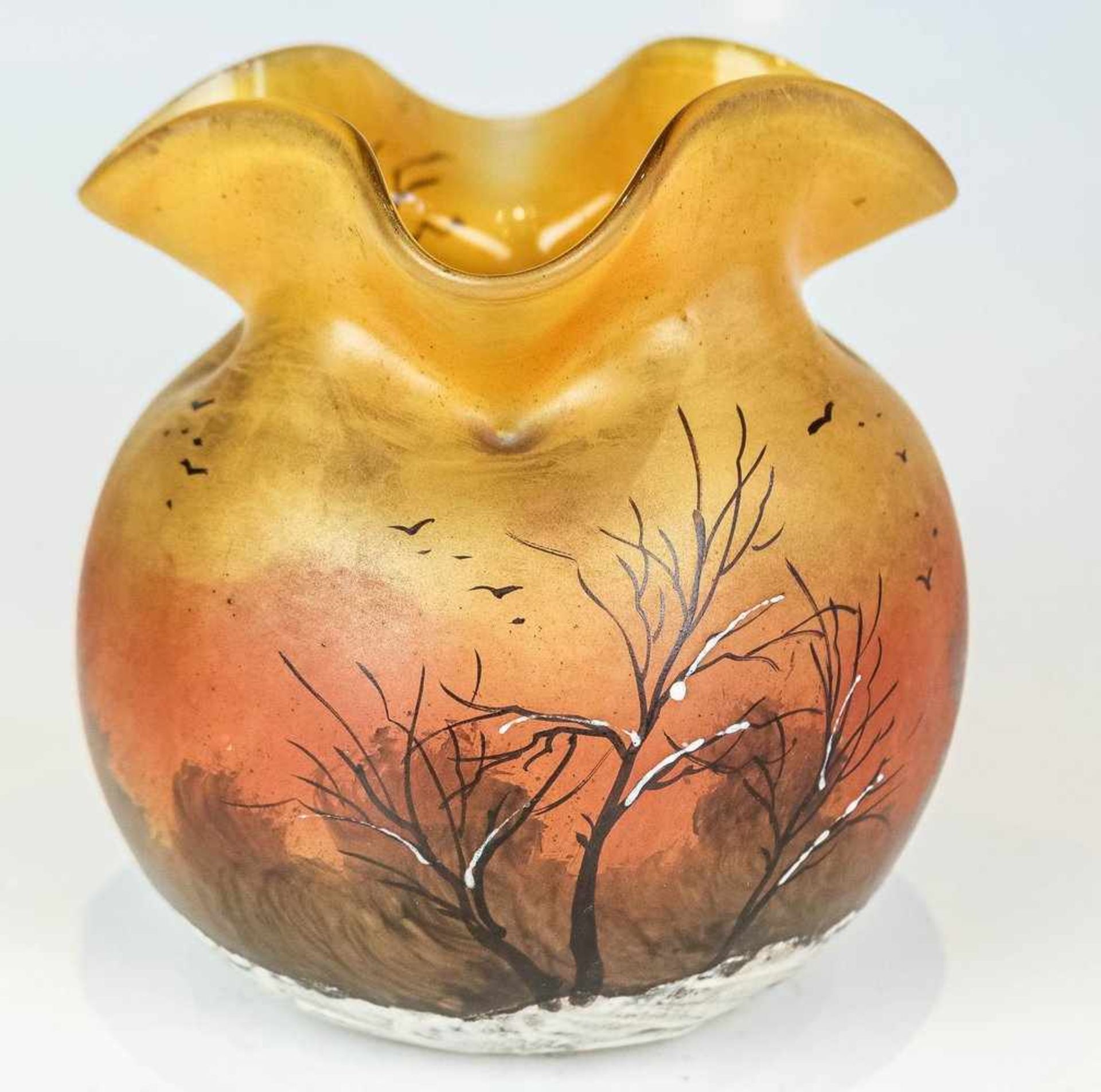 Vase mit Winterlandschaft Legras & Cie., Verreries de St. Denis, um 1910/15Umlaufend in opaquen - Bild 2 aus 3