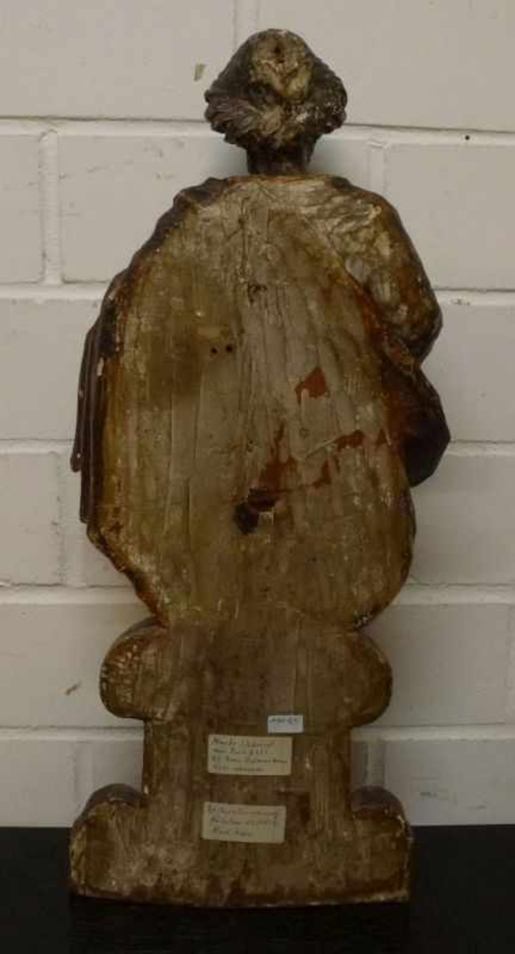 Heiliger Petrus, Norditalien, 18.Jh. Holz geschnitzt, gefasst, 3/4 Figur aufRocaillesockel, 3 Finger - Bild 3 aus 4