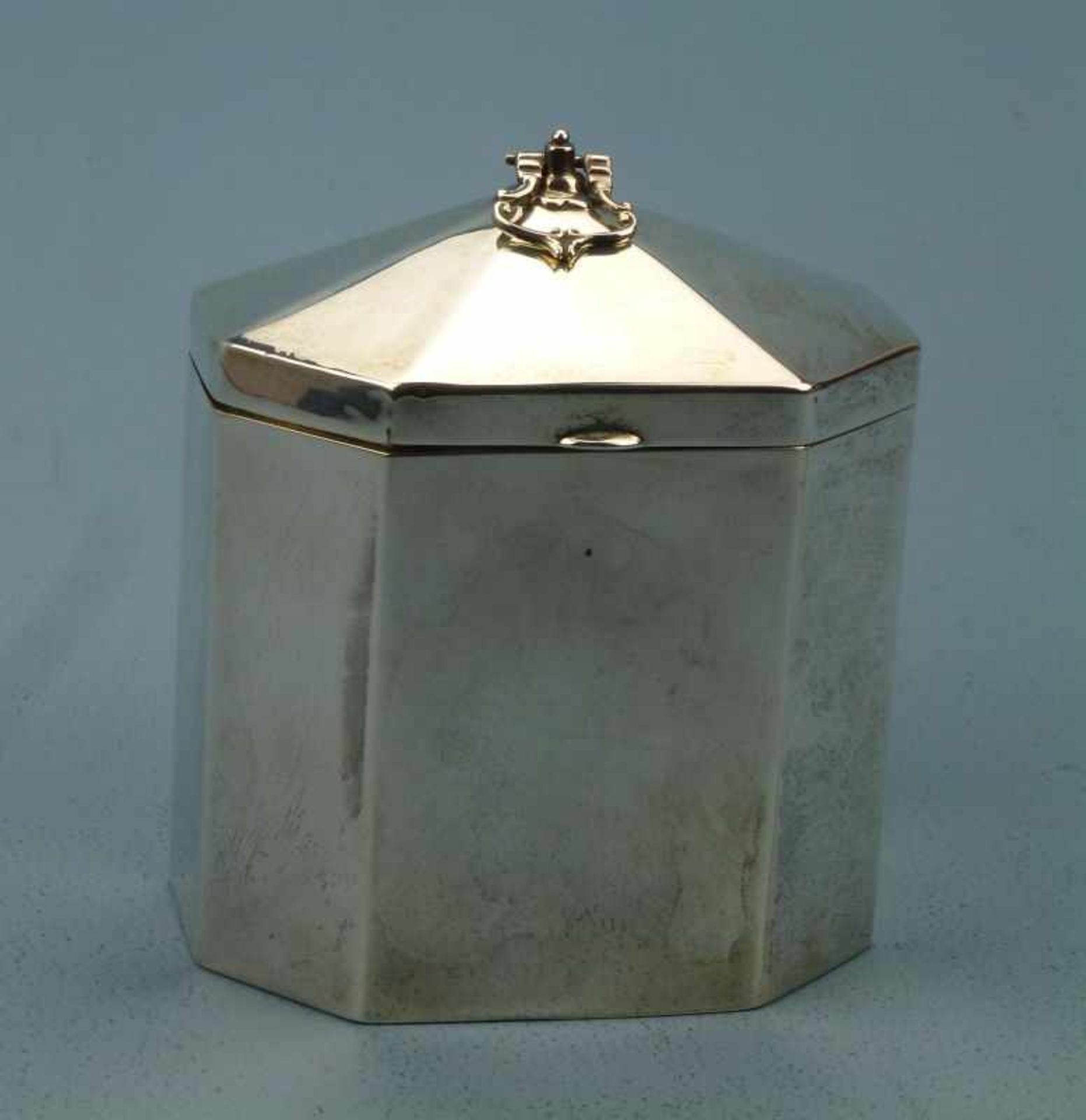 Teedose, Birmingham 1899, 925er Silber oktogonal, Pyramidendeckel mit Ring, H 15cm, 281g