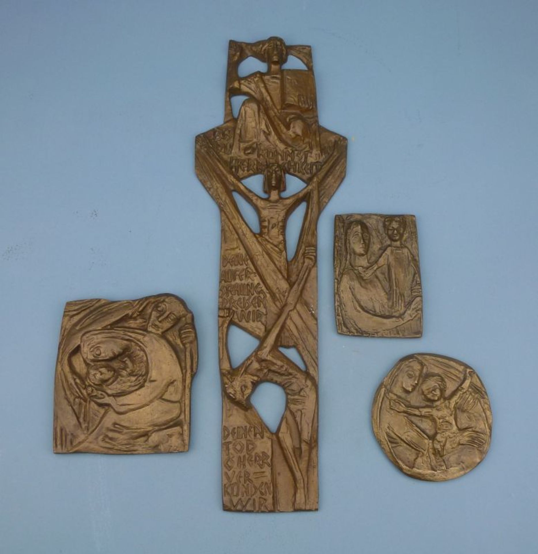 4 Bronzereliefs4 BronzereliefsJoseph Krautwald (1914-2003) 2x Maria m. Jesuskind, Hl. Familie bzw.