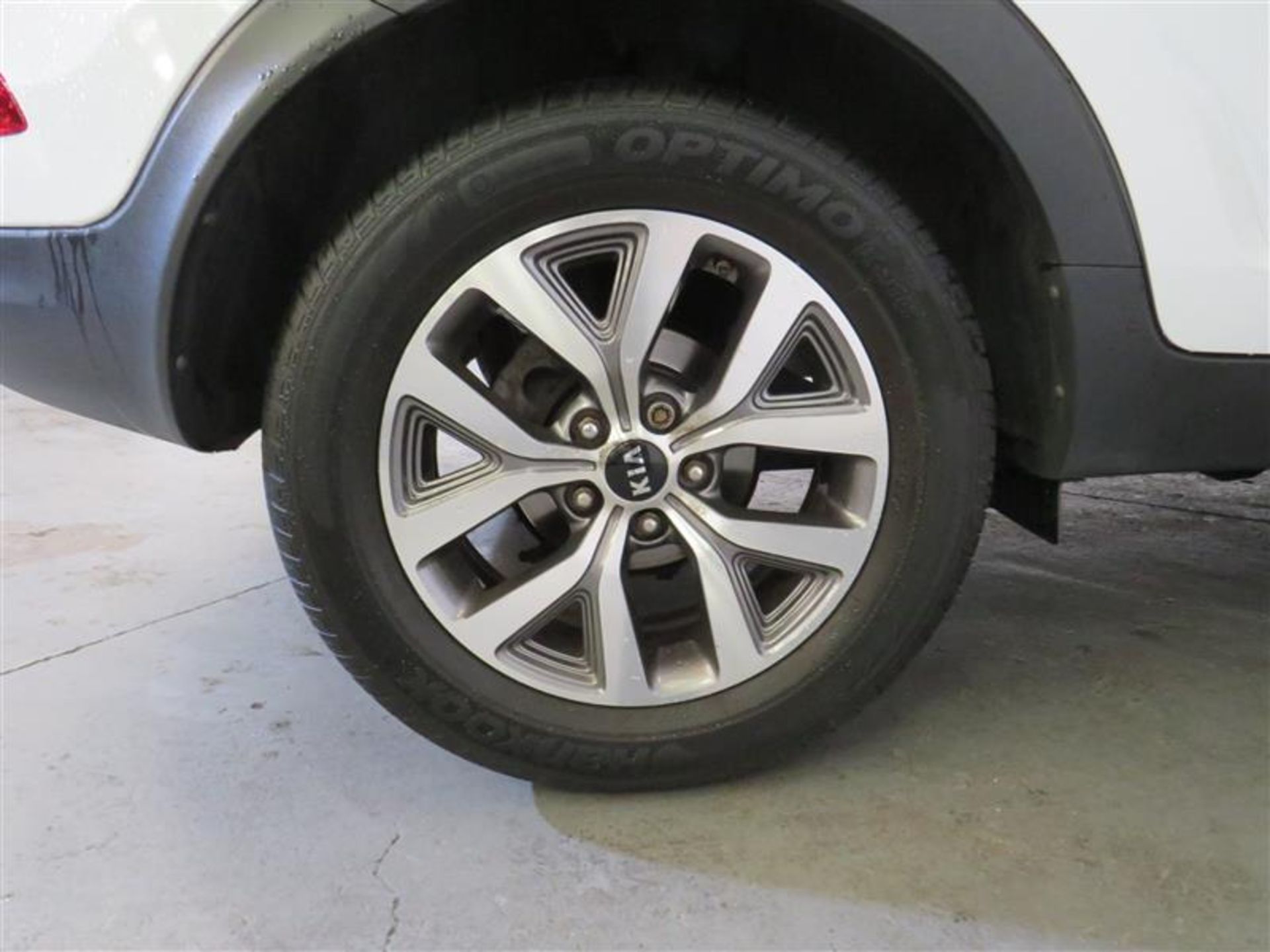 2014 Kia Sportage White Edition ISG - 1685cc - Image 9 of 9