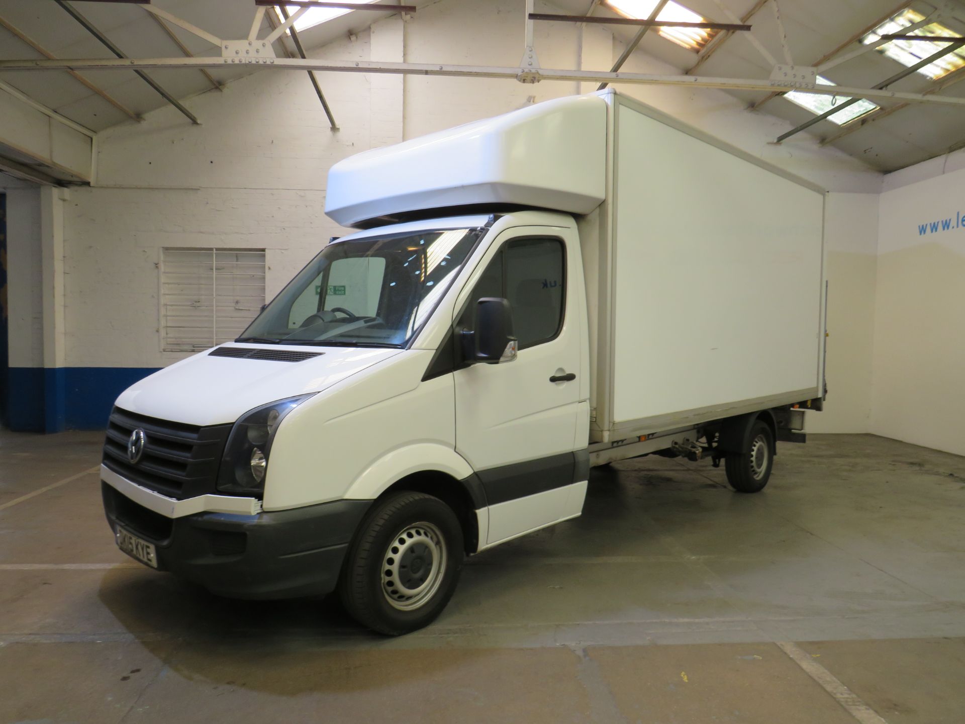 2015 Volkswagen Crafter CR35 TDI Luton Body - 1968cc - Image 3 of 10