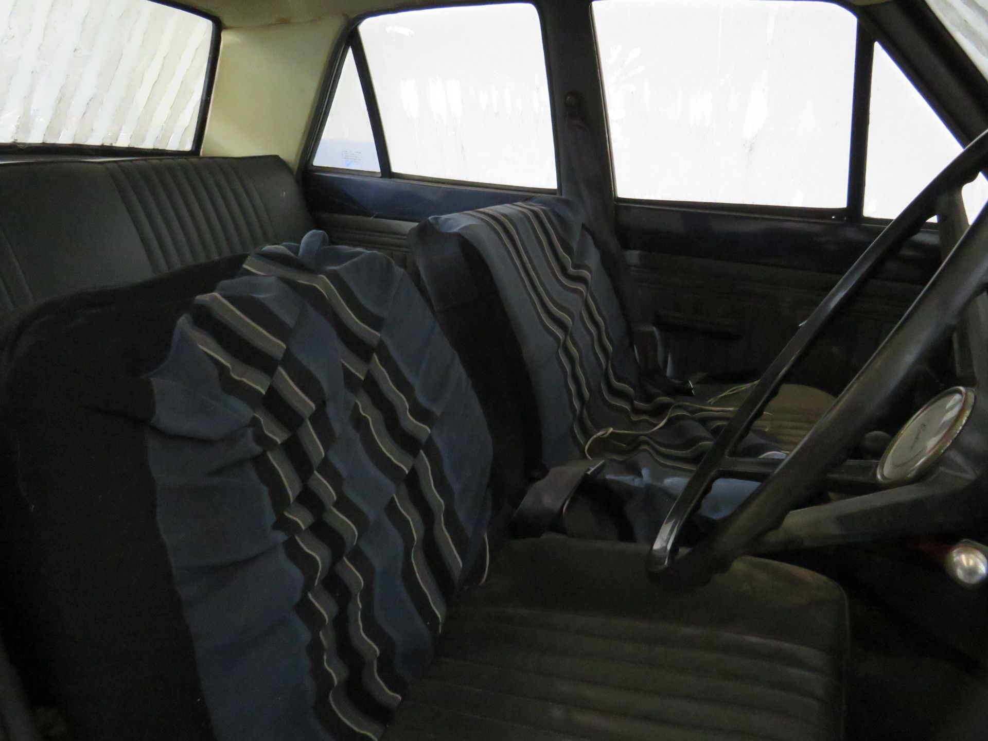 1967 Ford Cortina 1600 Deluxe *FOR RESTORATION* - Image 7 of 13