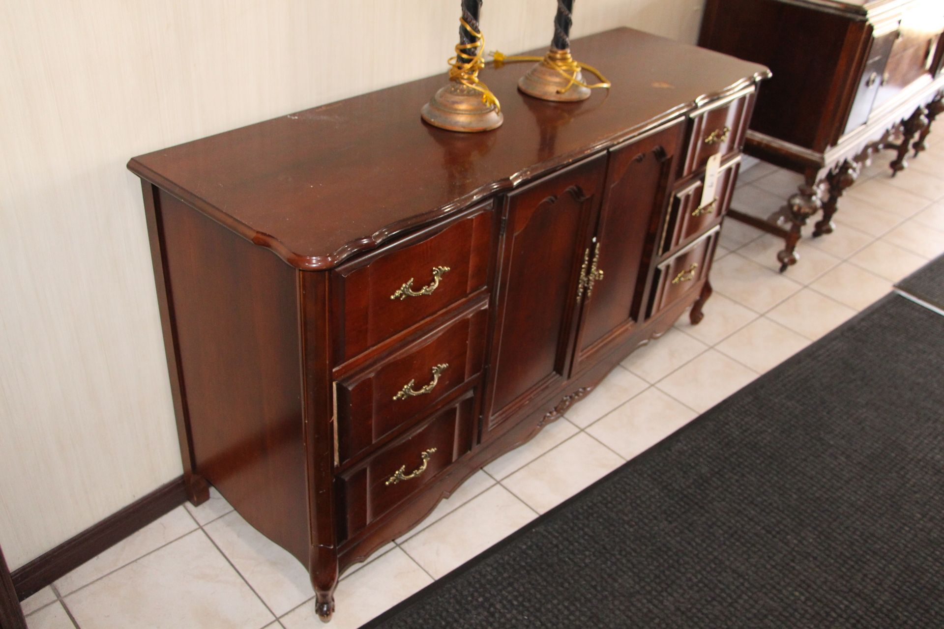 Wooden 6 drawer 2 door credenza - Image 2 of 2