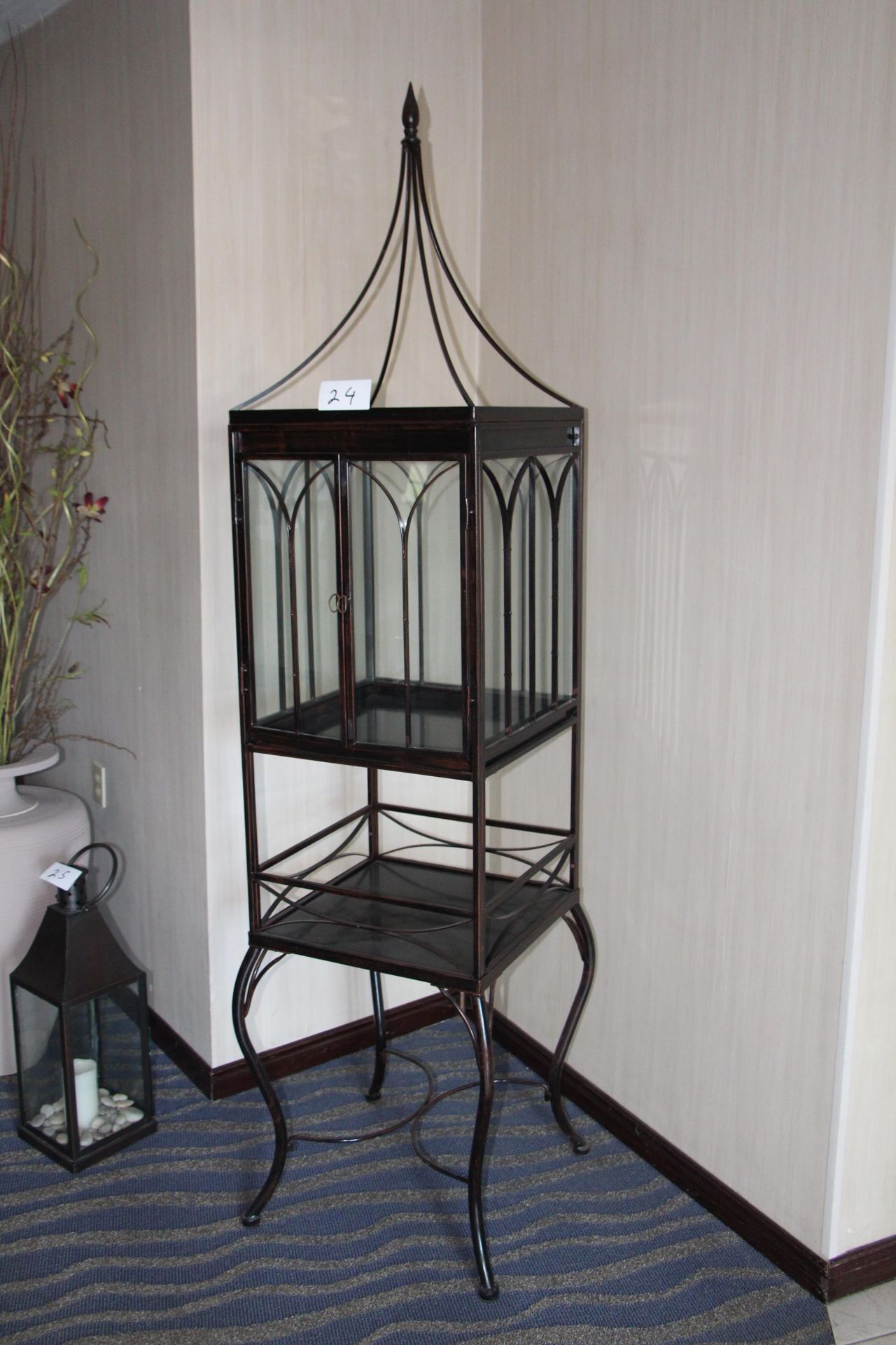 Wrought iron display stand - Image 2 of 2