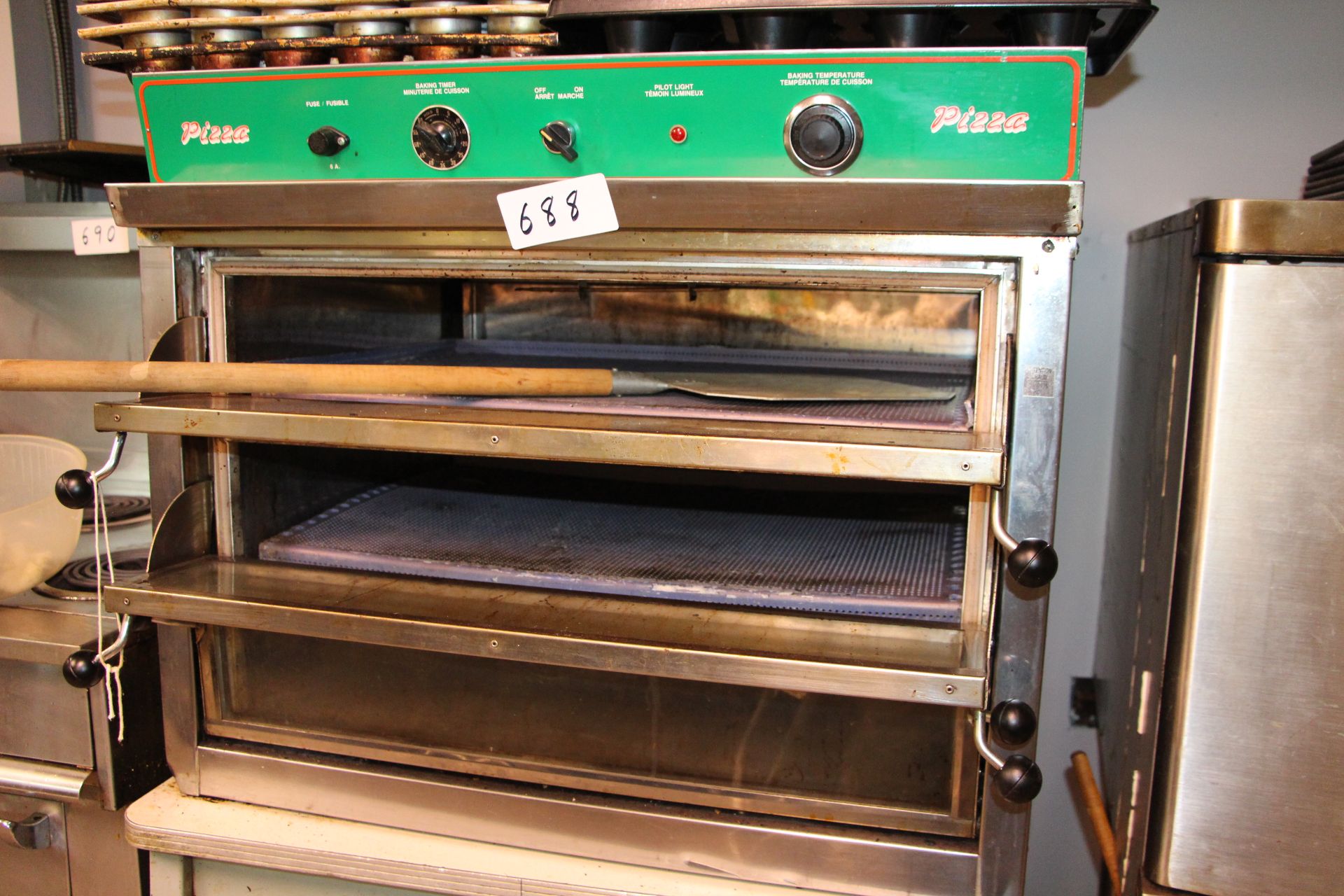 Doyon PIZ-3 pizza oven