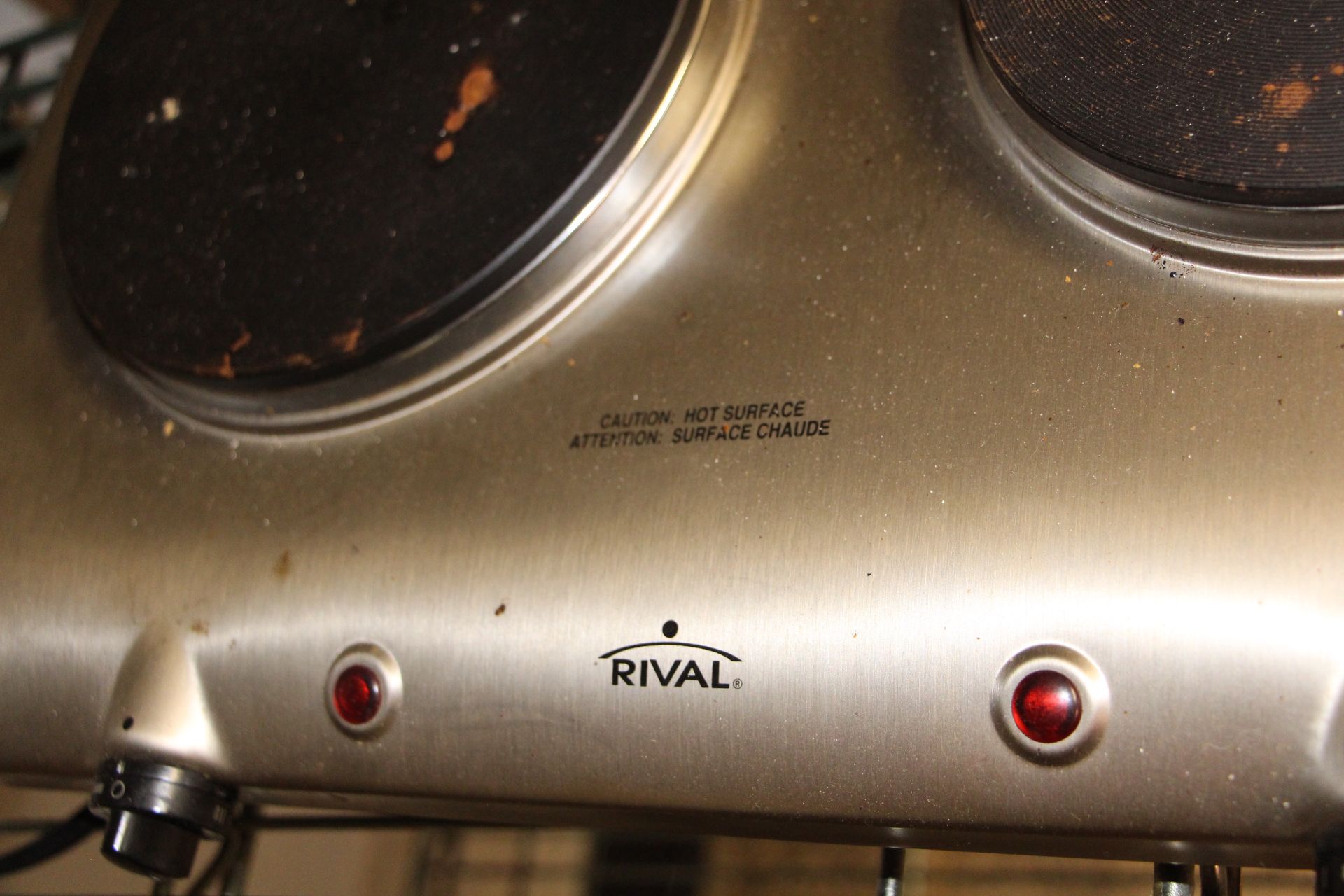 Rival electric dual stove top - Image 2 of 2